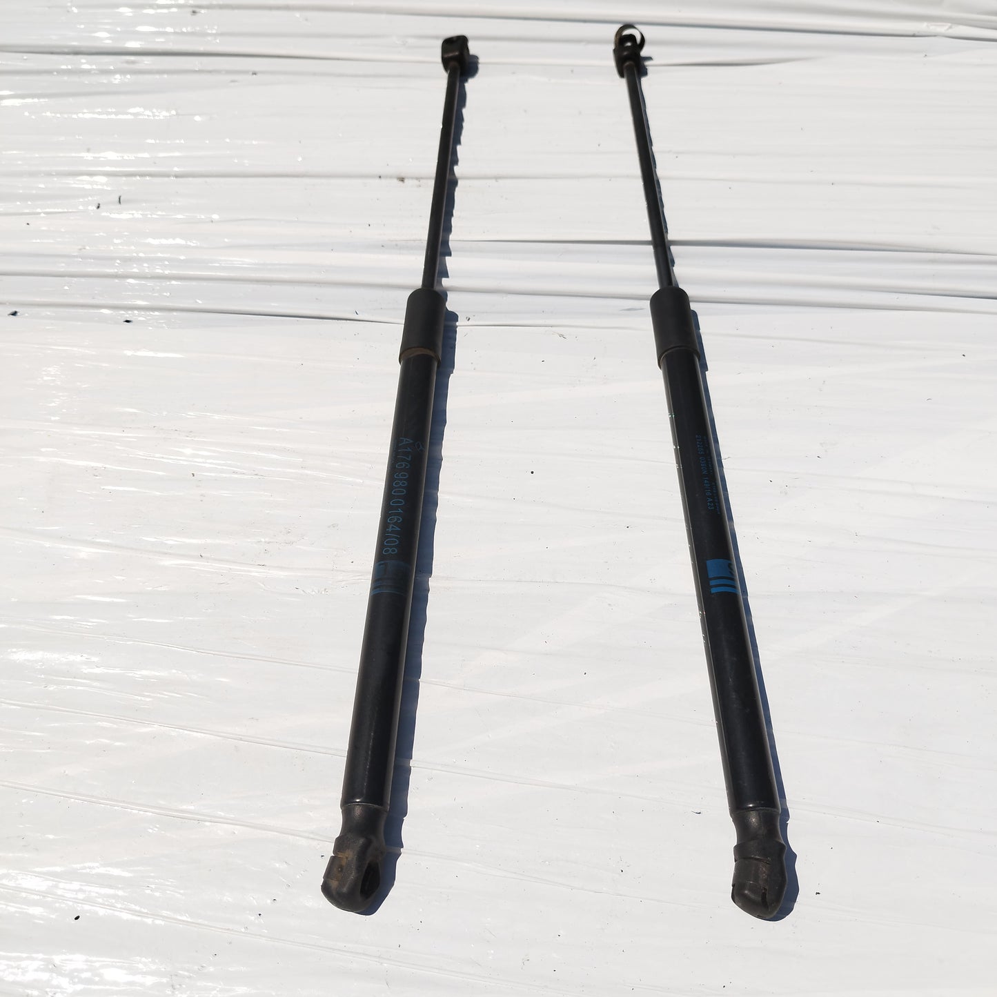 Ammortizzatori portellone Mercedes Classe A W176 2012-2018 cod: A1769800264/08 ecoAC15797