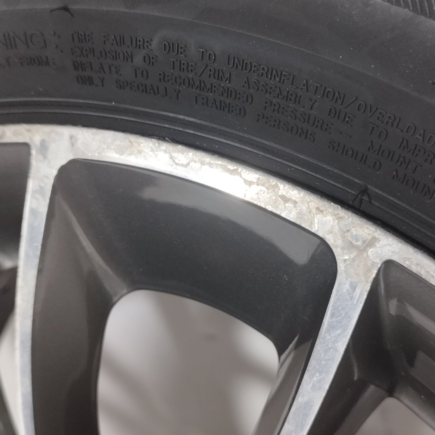 Cerchi in lega con gomme Fiat punto Evo 2012 ecoAC15266