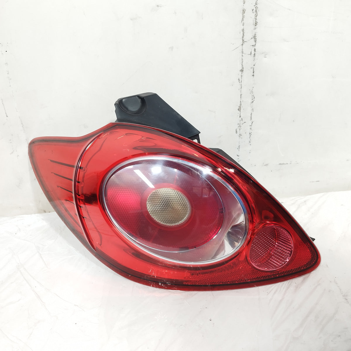 Fanale posteriore sx Ford Ka 2008-2016 ecoAC16842