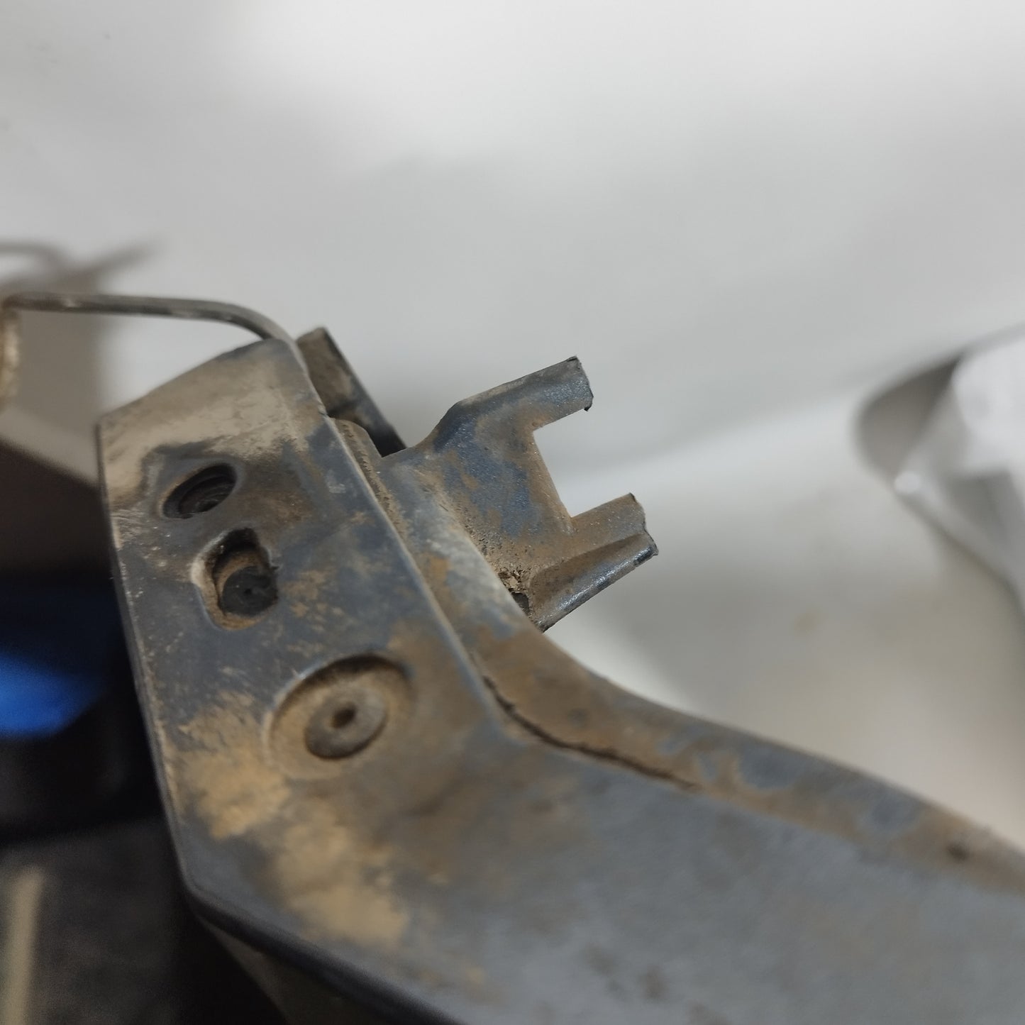 Paraurti anteriore grigio scuro Ford Fusion 2003 ecoAC14195