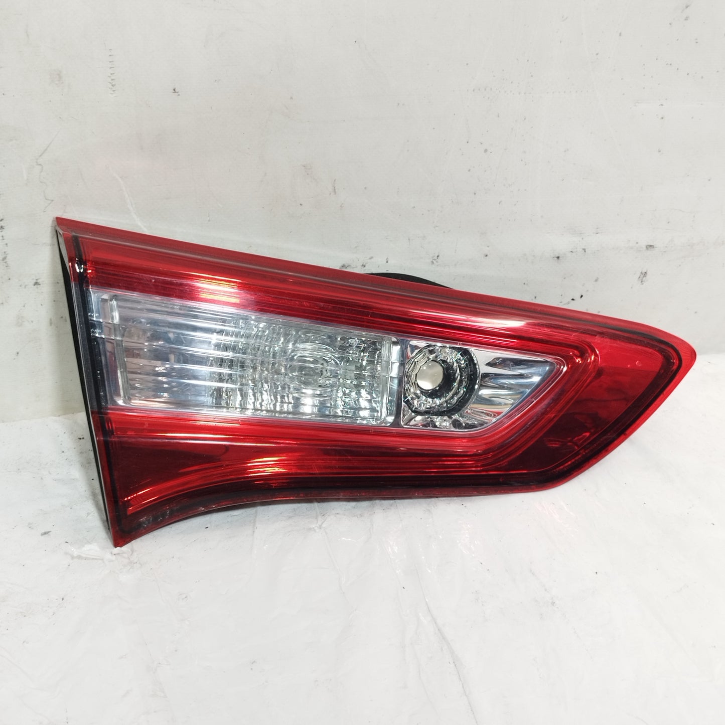Fanale posteriore interno sx Toyota Yaris III (XP130) 2017-2020 Restyling ecoAC16599