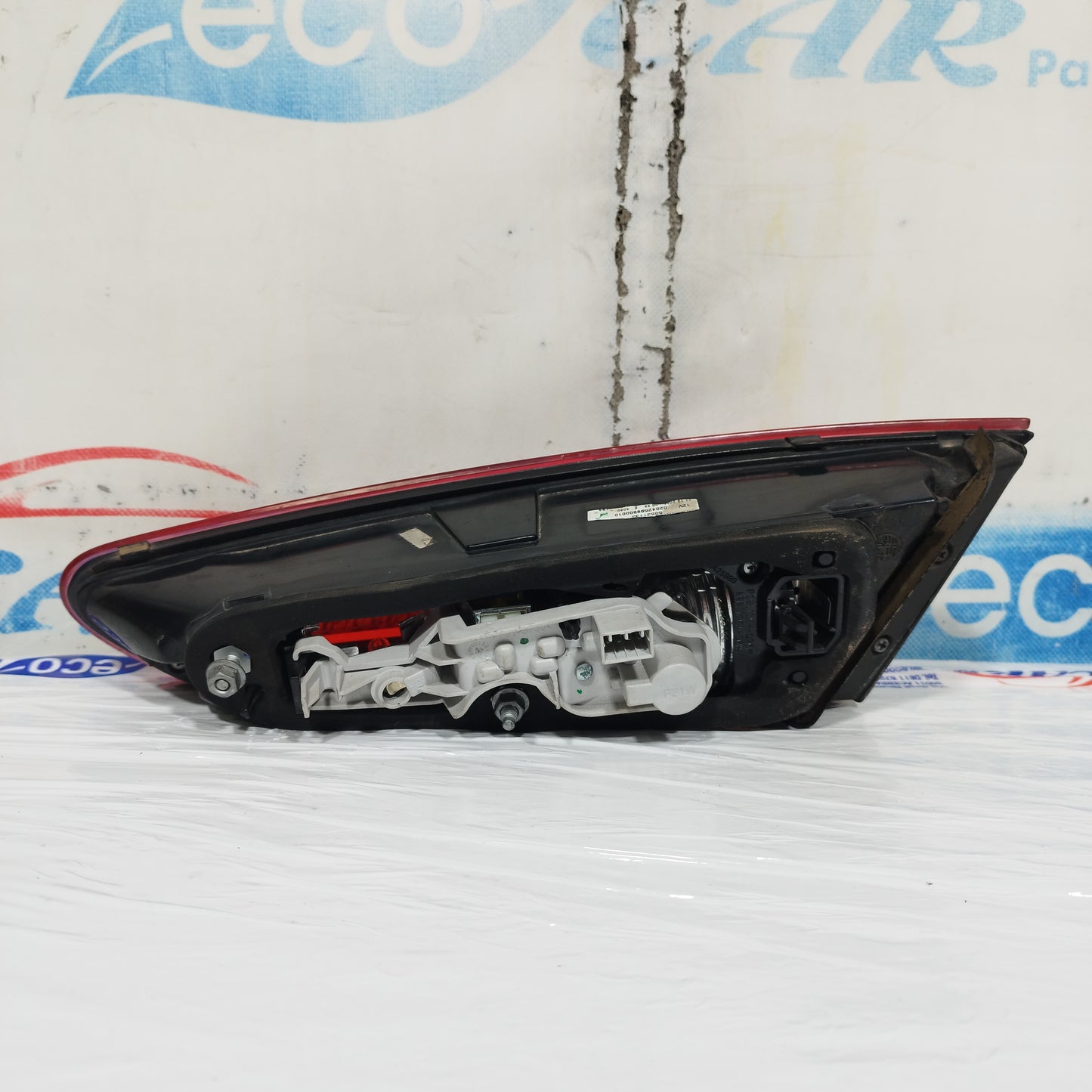 Alfa Romeo Giulietta 2015 ecoAC11221 linkes inneres Rücklicht