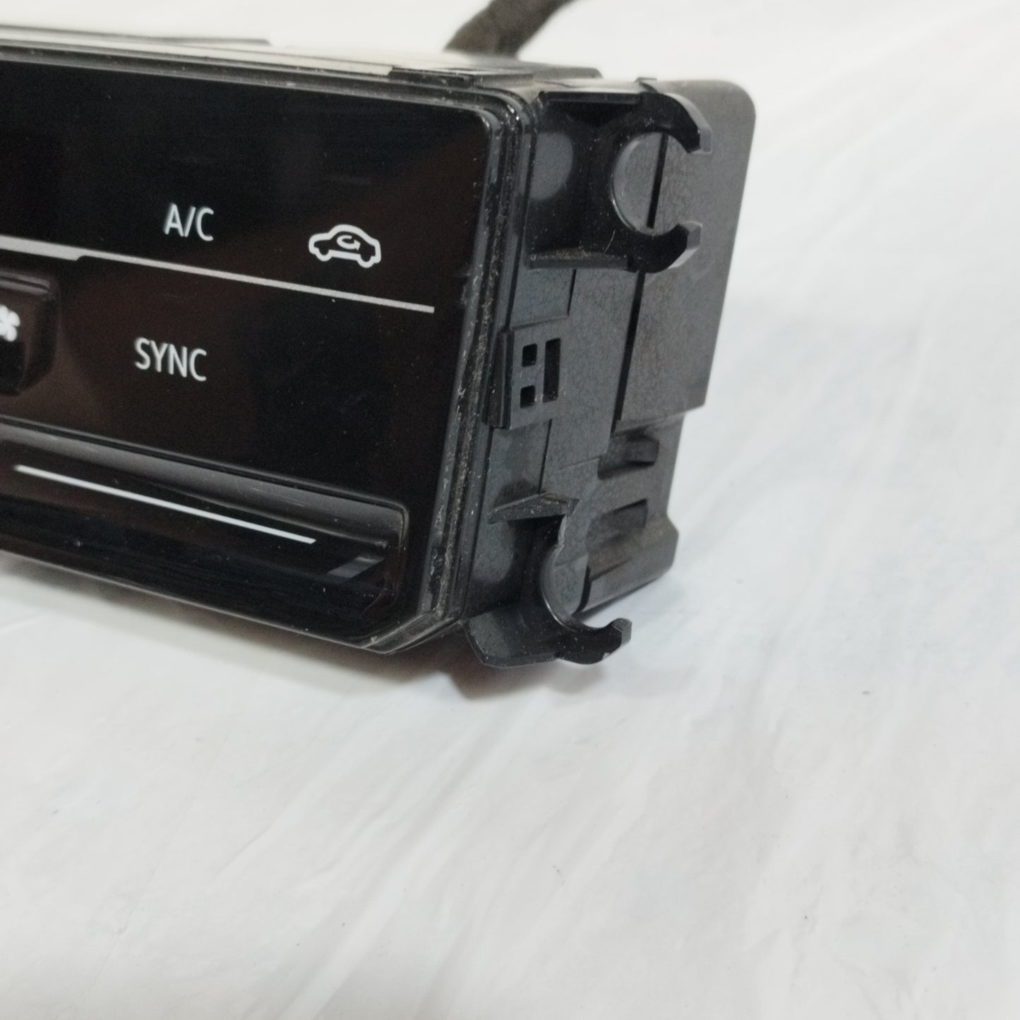 Pulsantiera A/C Volkswagen Polo 2022 Cod: 2GN907044 ecoAC13609