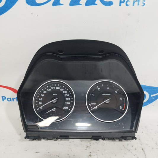 Instrumententafel 1er F20 1.6 D 2013 Code: 9232892 ecoAC8353