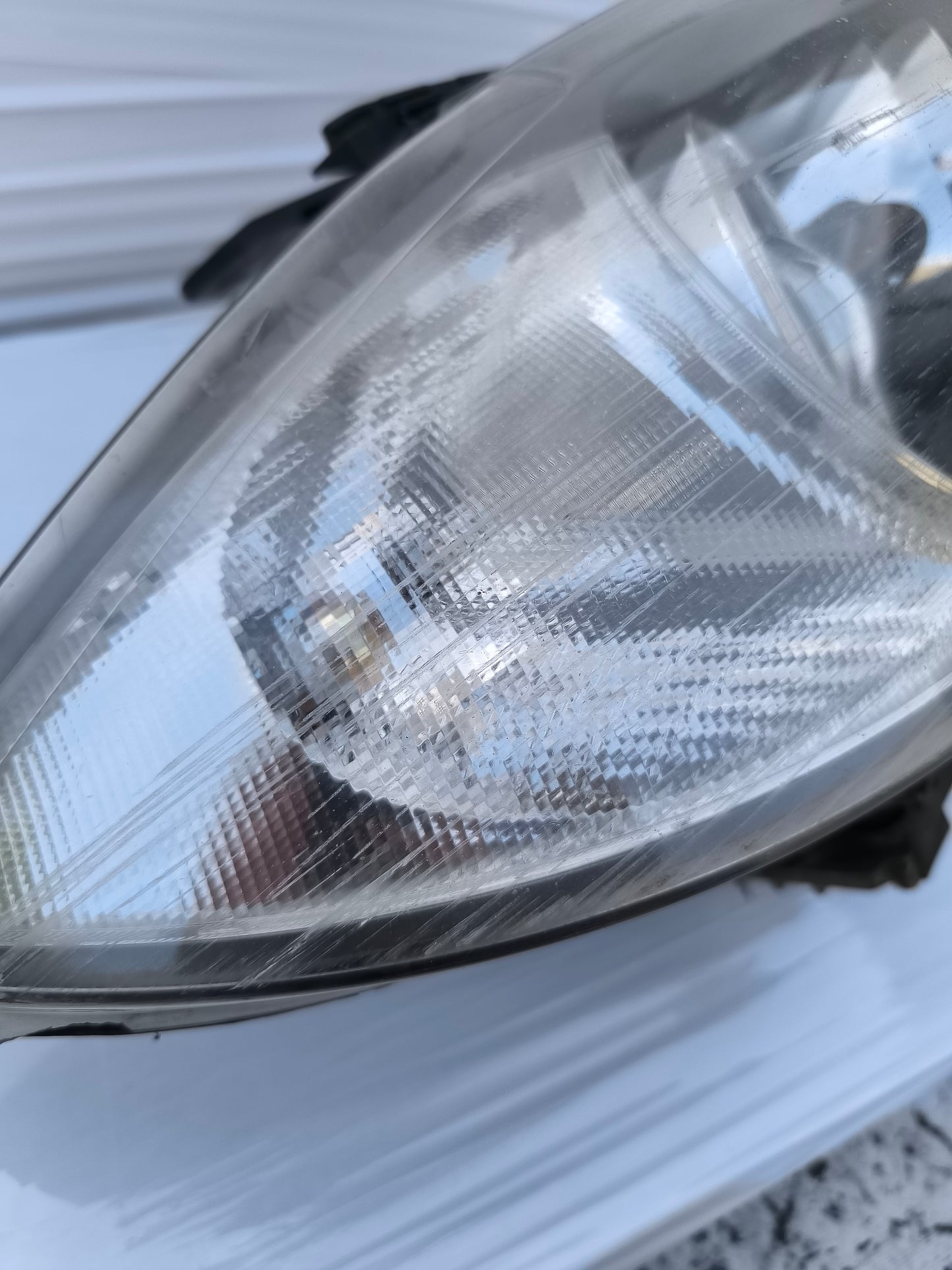 Fanale anteriore dx Bmw serie 1 E87 / E81 2007-2011 Xenon ecoAG8354