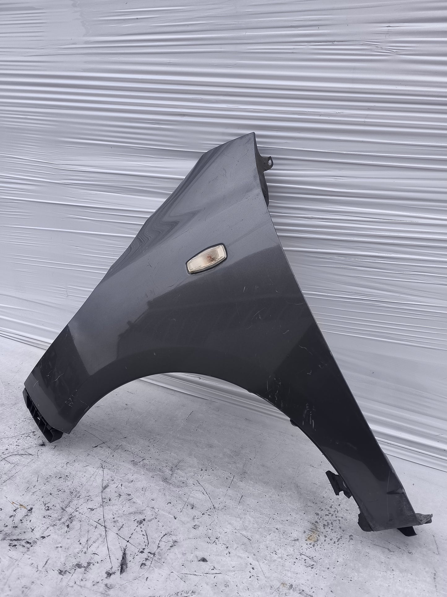 Parafango sx Hyundai I10 anno 2007-2011 grigio scuro ecoAG8229