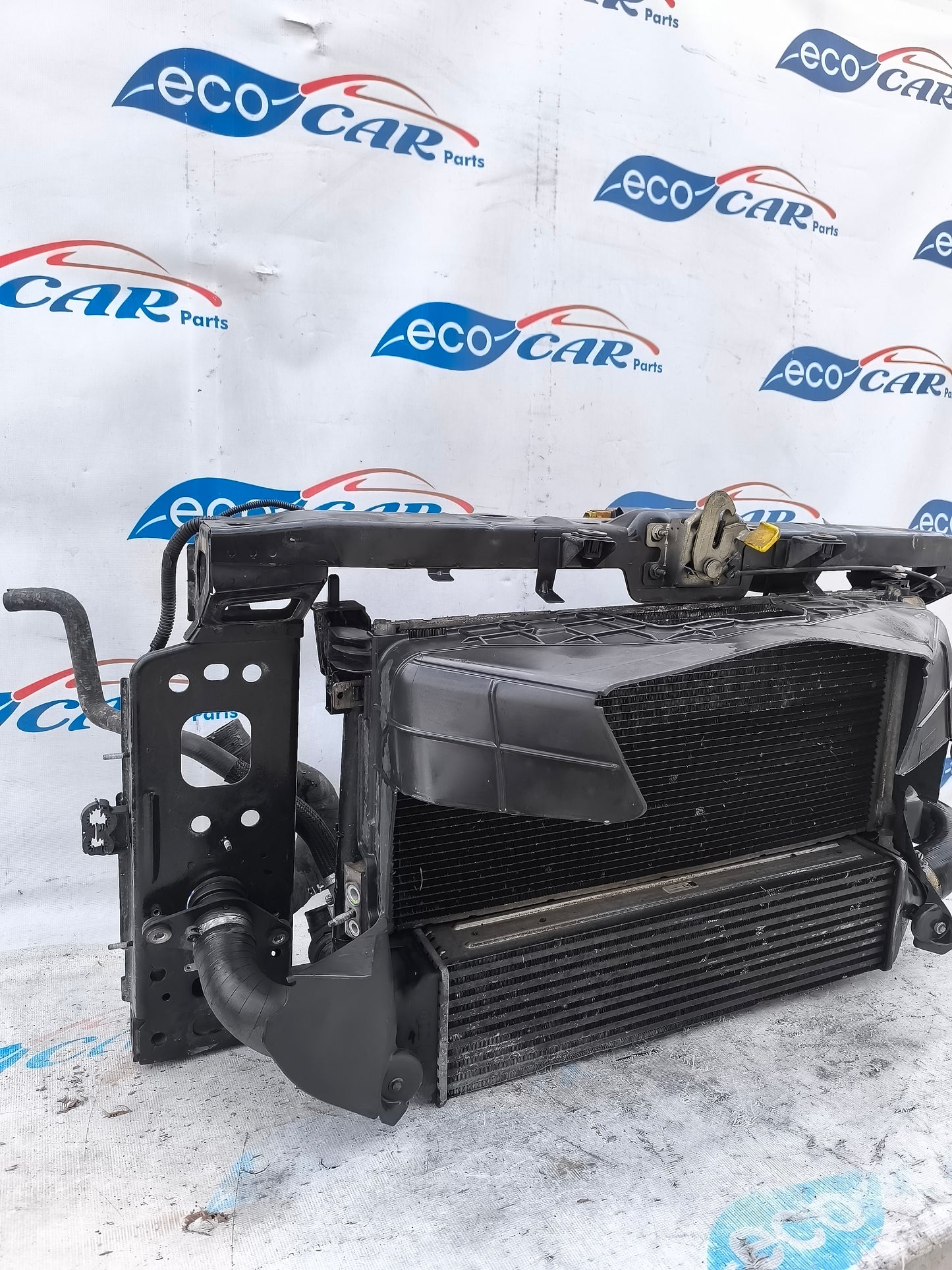 Calandra completa di radiatori Alfa Romeo Giulietta 2.0 MTJ 2011 ecoAG5951