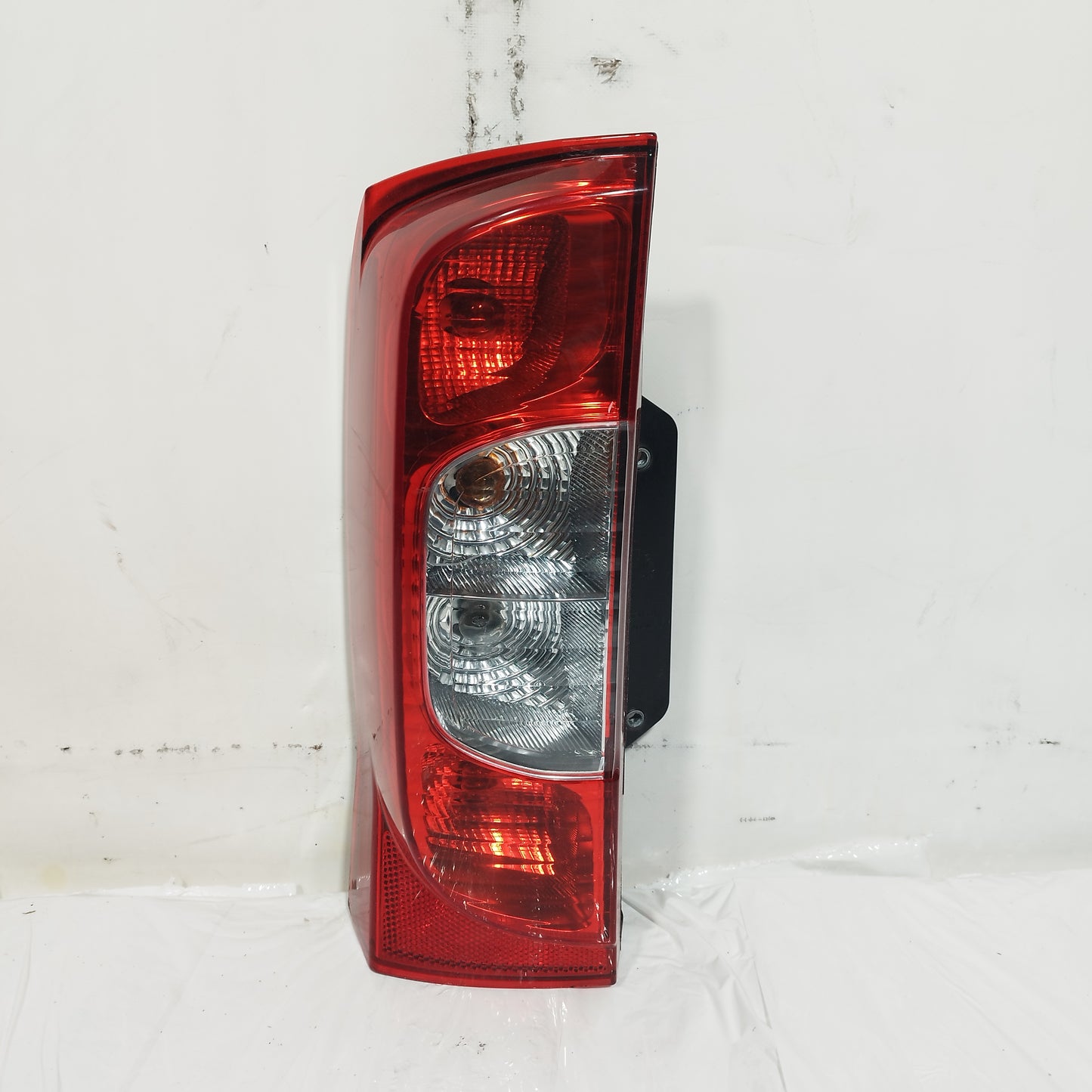Fanale posteriore sx Fiat Fiorino 2010 codice: 13201F/A ecoAC15002