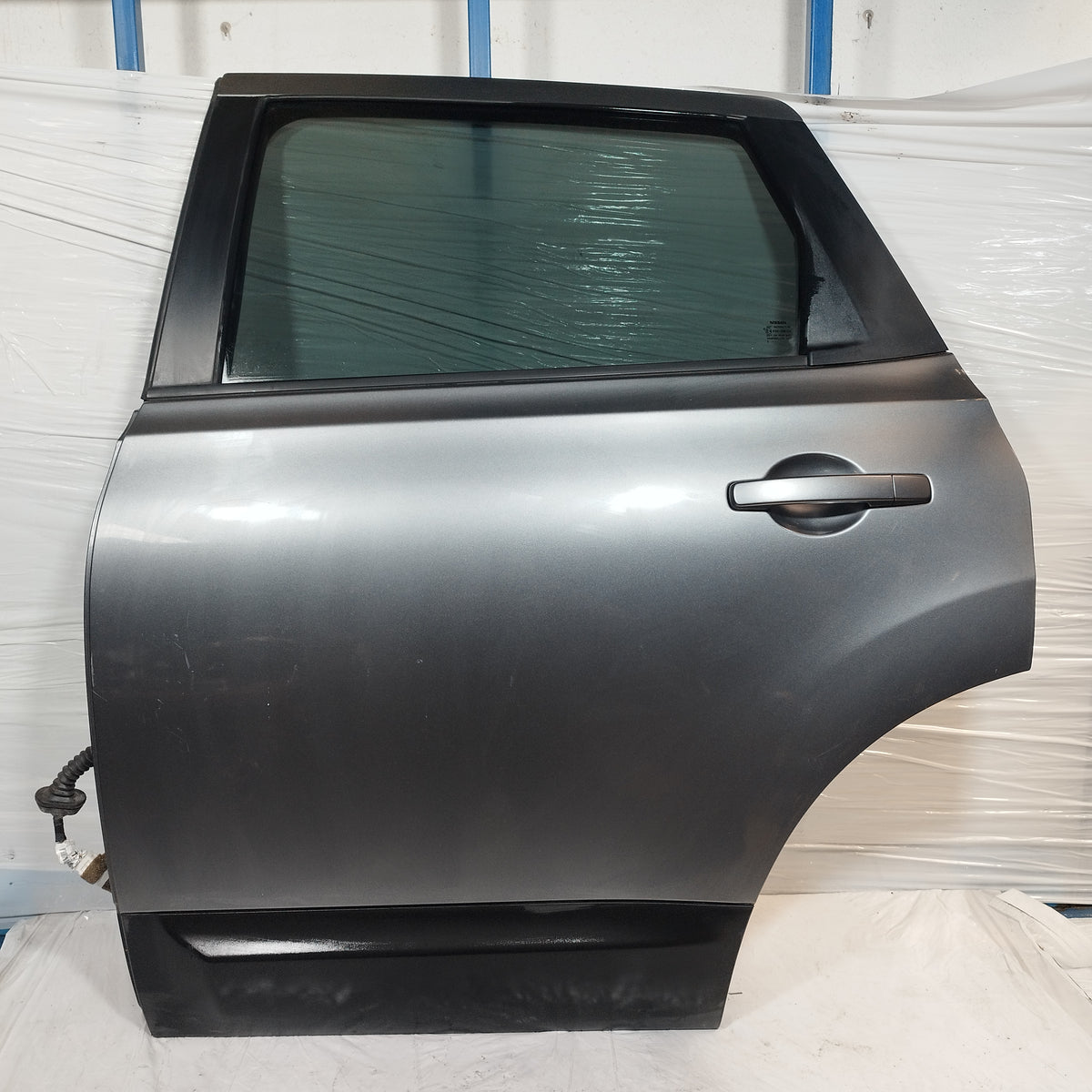 Sportello posteriore sx grigio scuro Nissan Qashqai+2 (J10) 2008-2013 ecoAC16930