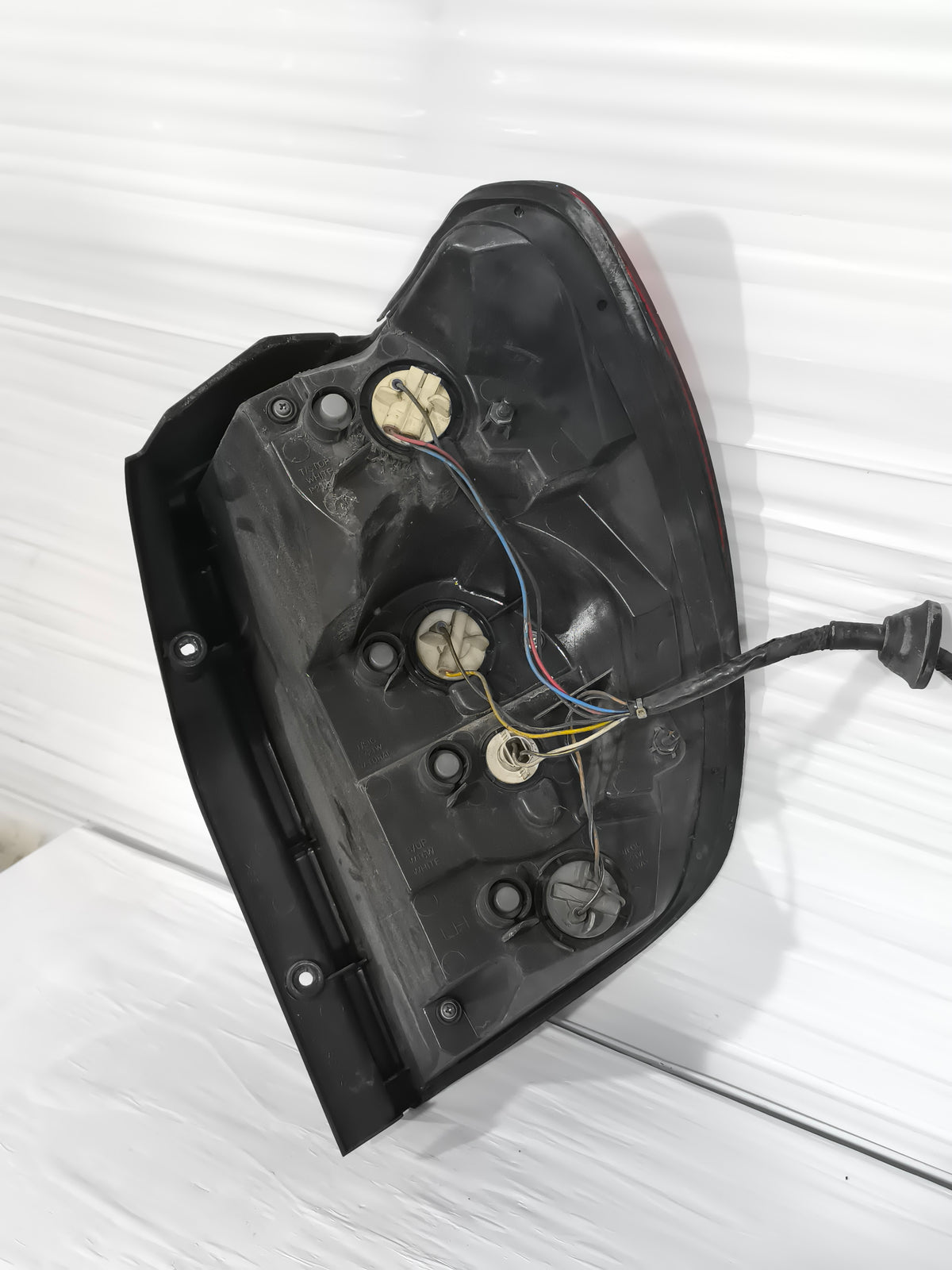 Fanale posteriore sx Chevrolet Captiva I (C100) anno 2006-2011 ecoAG9704