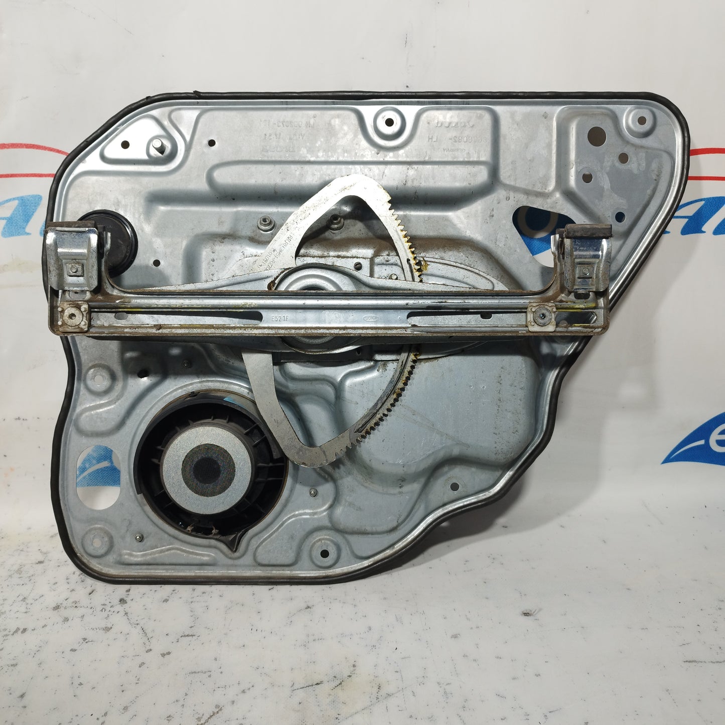 Rear left panel rack Volvo V50 2006 cod 8679082 ecoAC8979