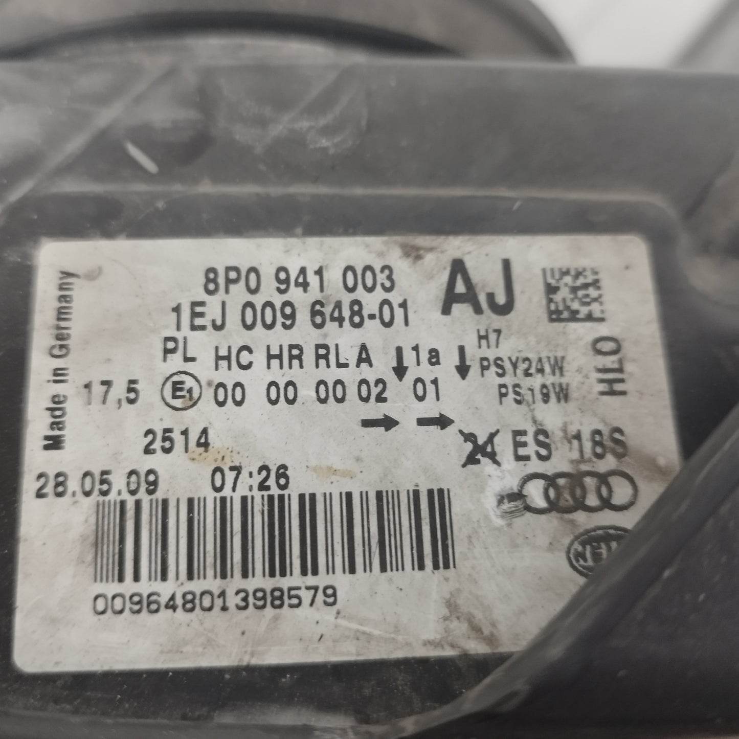 Fanale anteriore sx Audi A3 (8P1) 2008-2012 Restyling cod: 8P0941003 ecoAC15253