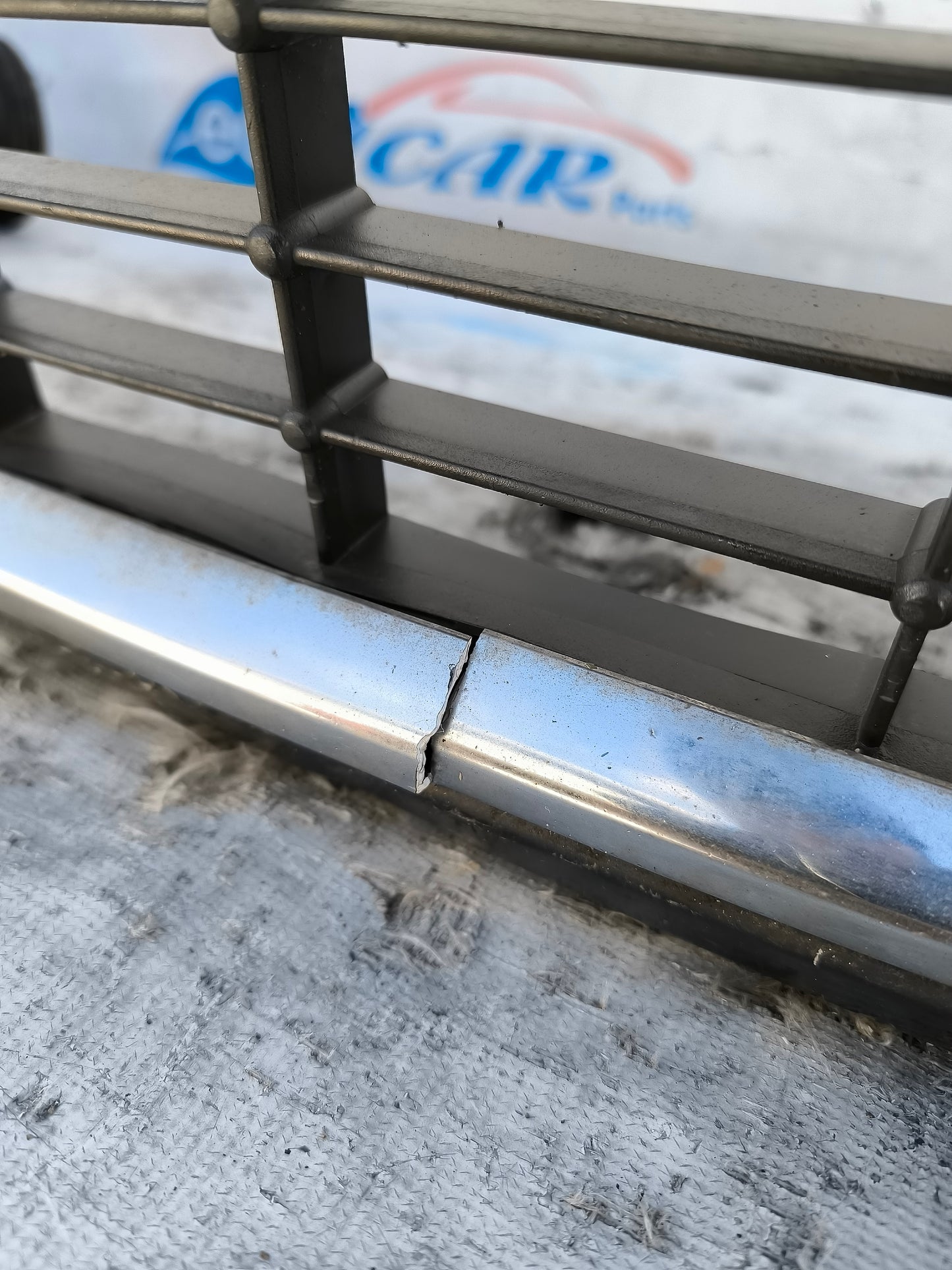 Gunmetal Grey Front Bumper Ford Focus 2009 ecoAG6352