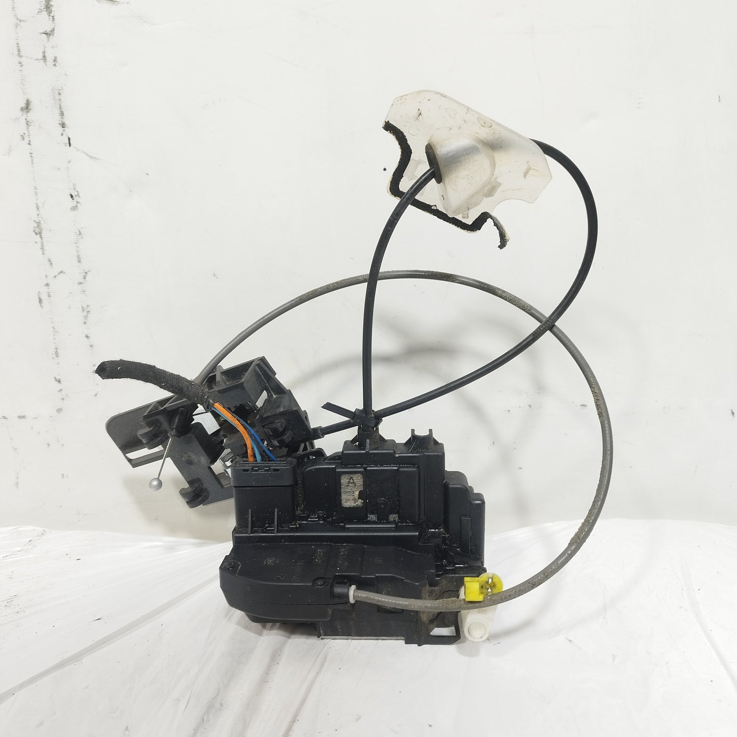 Serratura anteriore sx Nissan Qashqai 2007 6 pin ecoAC15450