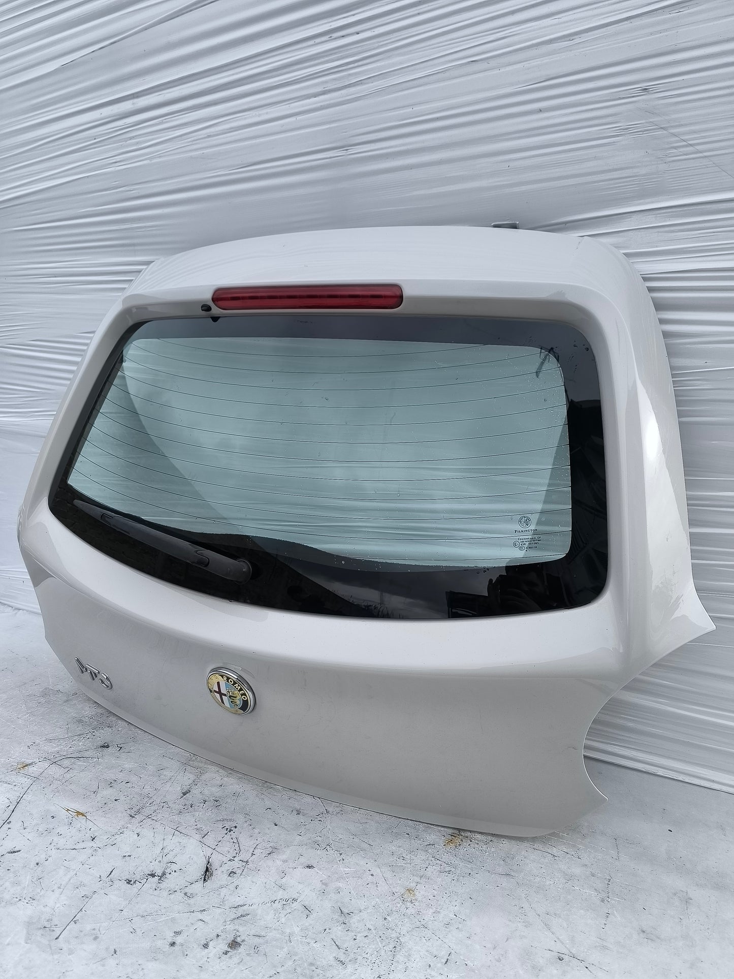 Portellone color panna Alfa Romeo Mito ecoAG7978