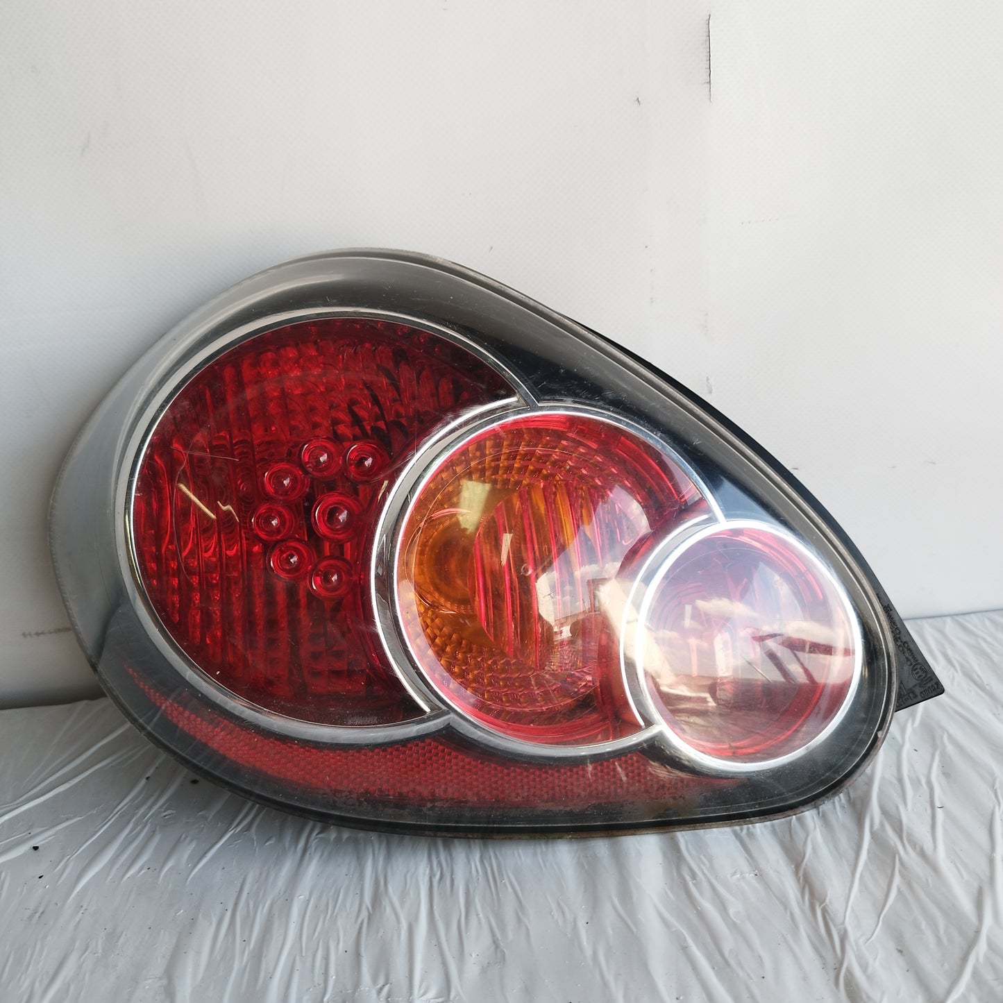 Toyota Aygo 2012 ecoAC7528 linke Rückleuchte