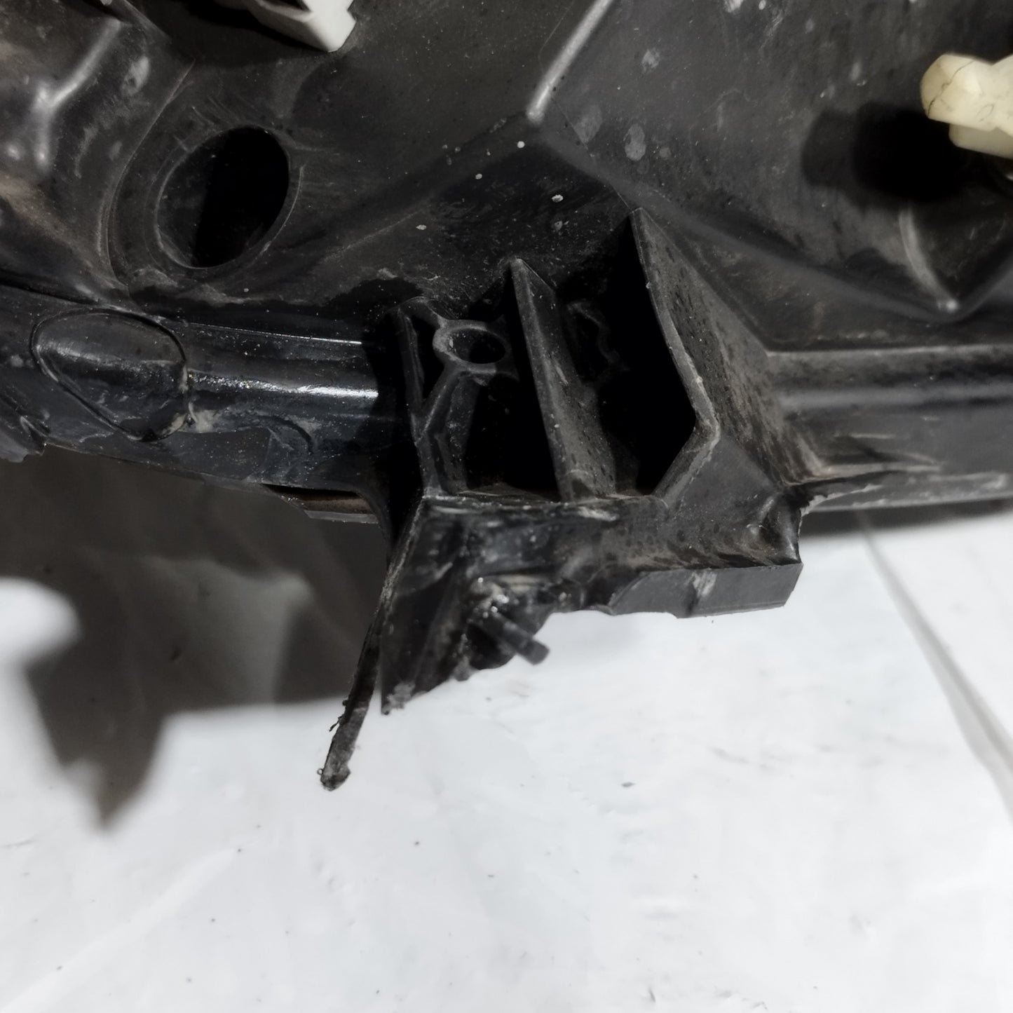 Fanale anteriore sx Renault Scenic 2011 cod: 89902926 ecoAC14696