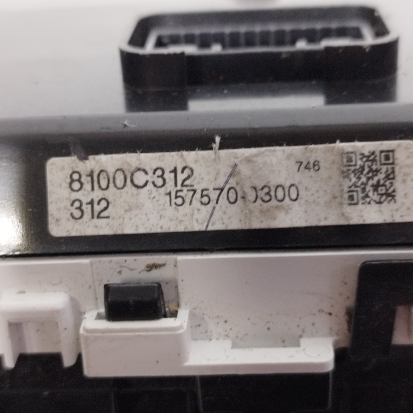 Mitsubishi Space Star 1.0 B 2016 Instrumentencluster-Code: 157570-0300 ecoAC11638