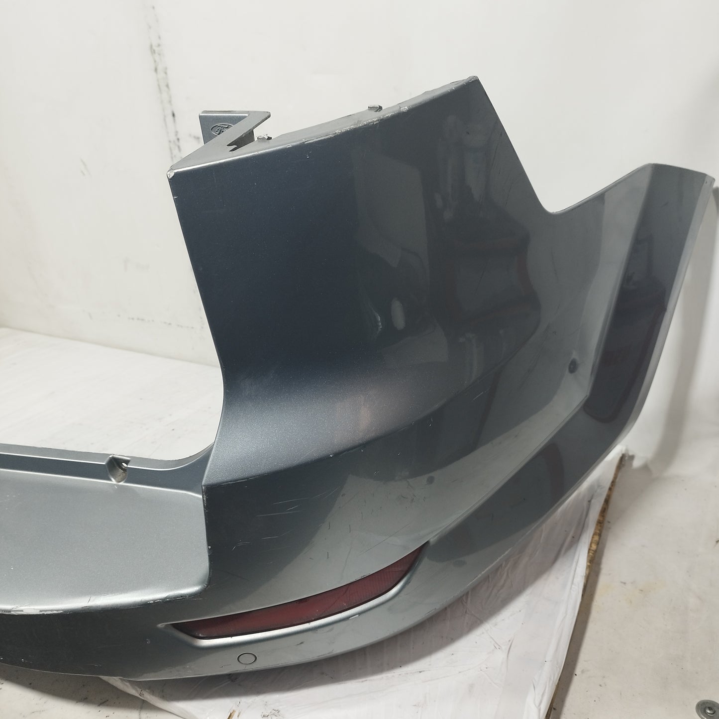 Paraurti posteriore grigio scuro Ford Mondeo MK4 (BA7) SW 2007-2010 ecoAC15496