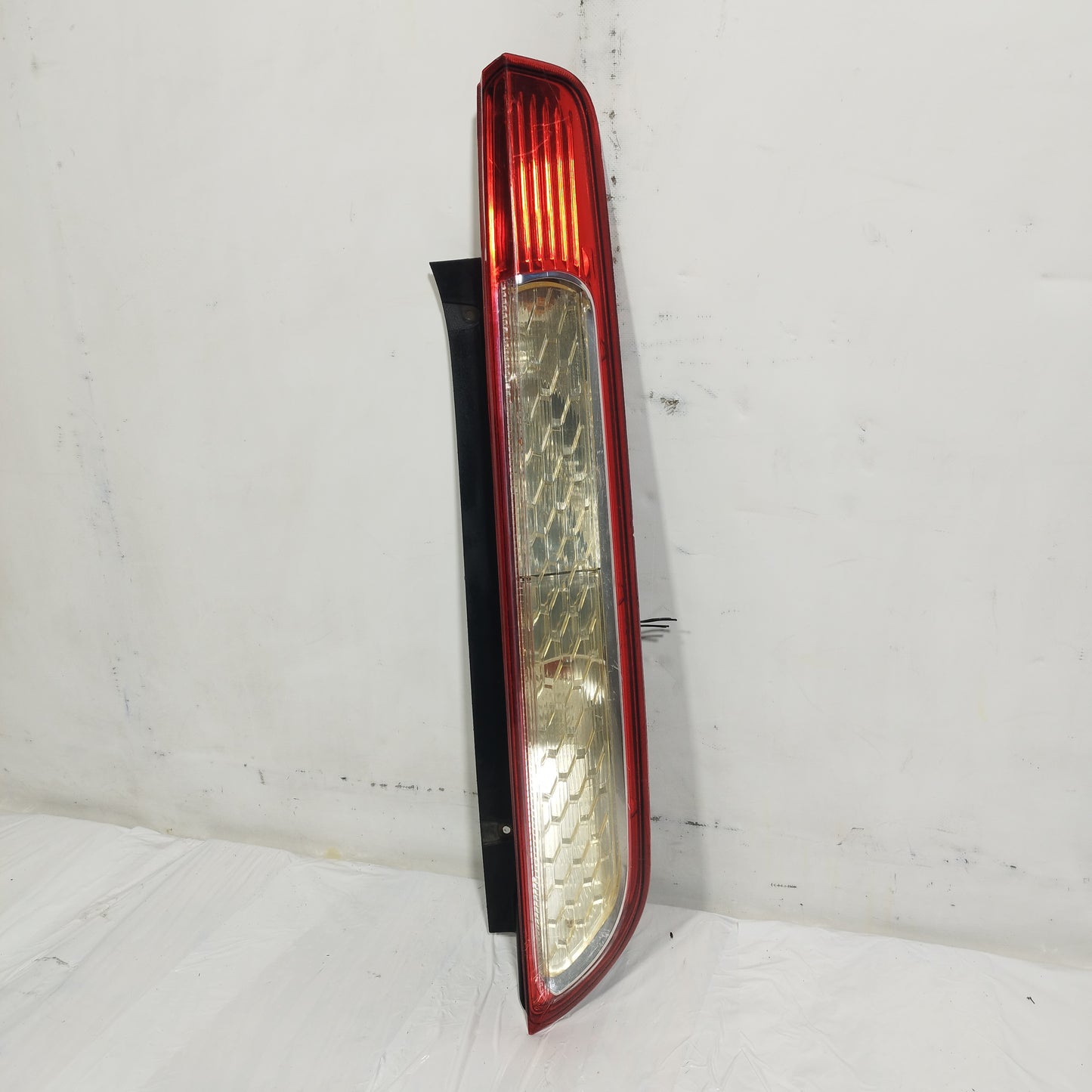 Fanale posteriore dx Ford Focus Berlina 2009 ecoAC15075