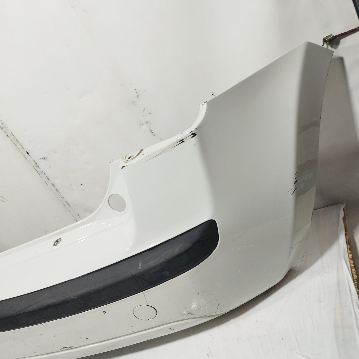 Paraurti posteriore bianco Fiat Idea 2006-2012 ecoAC15489