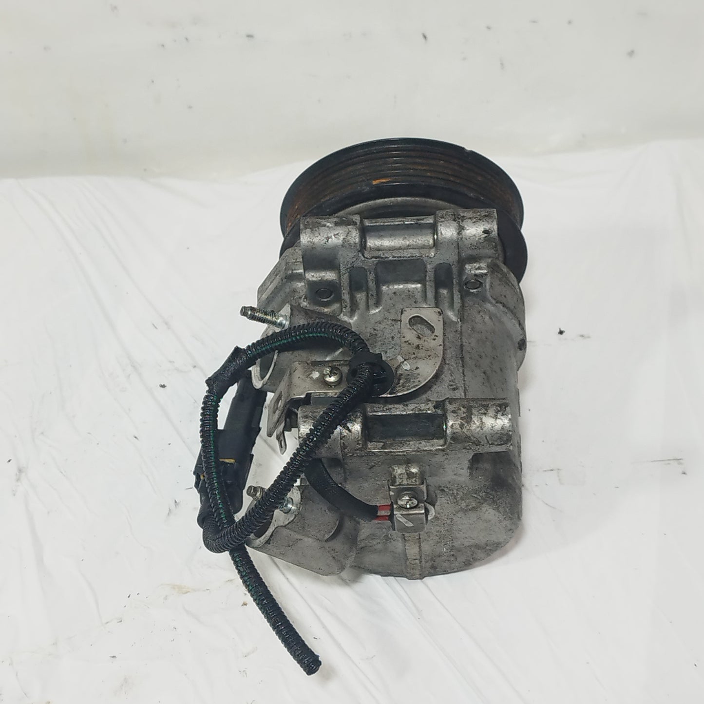 Compressore a / c Peugeot 208 I (CA /CC) 1.2 B 2018-2019 cod: 9810349980 ecoAC15504