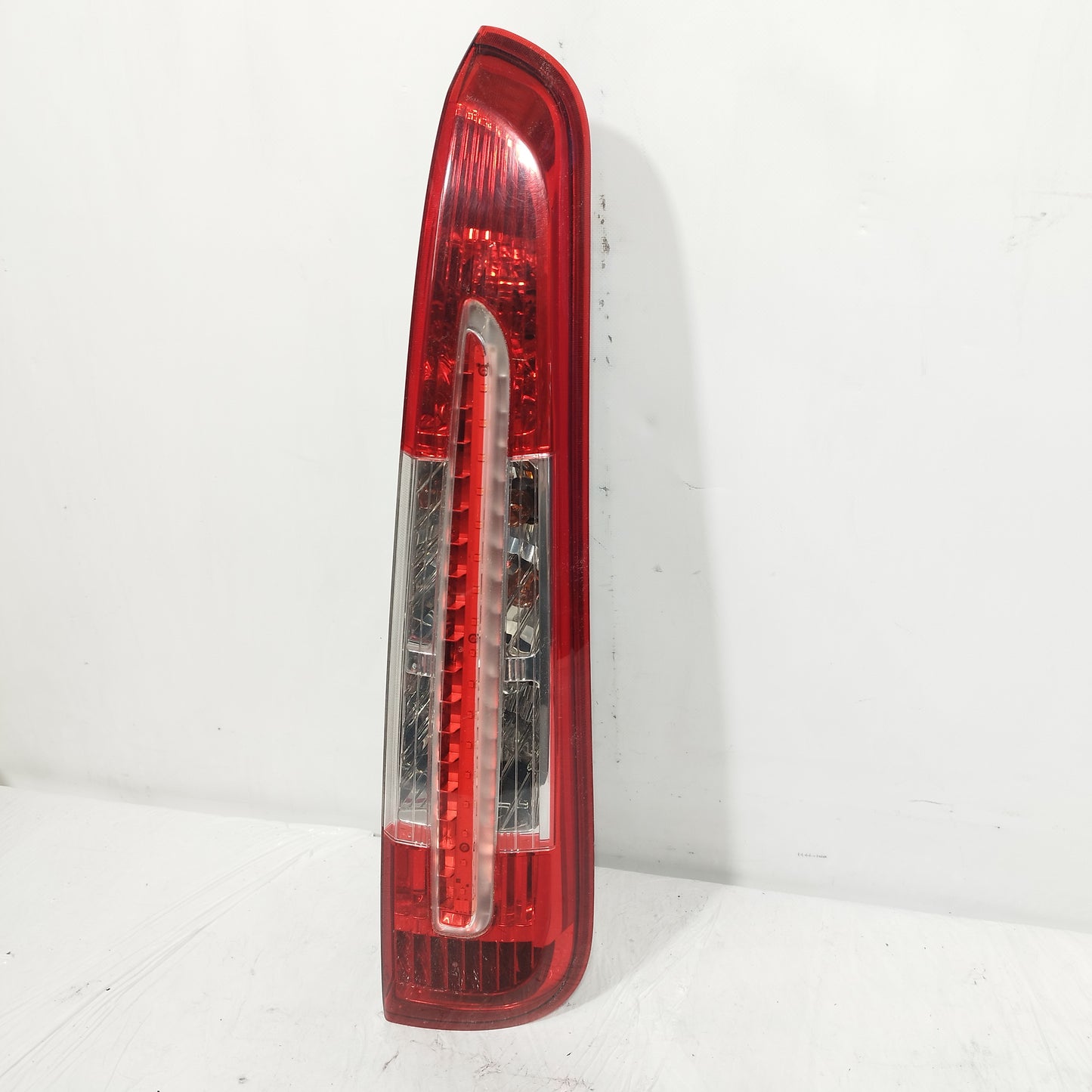 Ford C-Max 2009 ecoAC4457 LED-Rückleuchte rechts