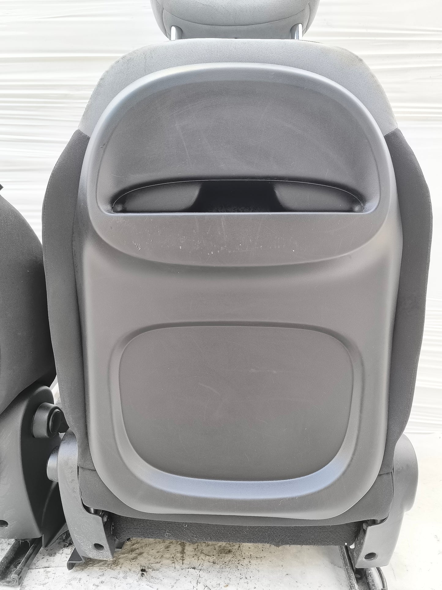 Sedili anteriori Fiat 500L (330) 2012-2022 ecoAG8457