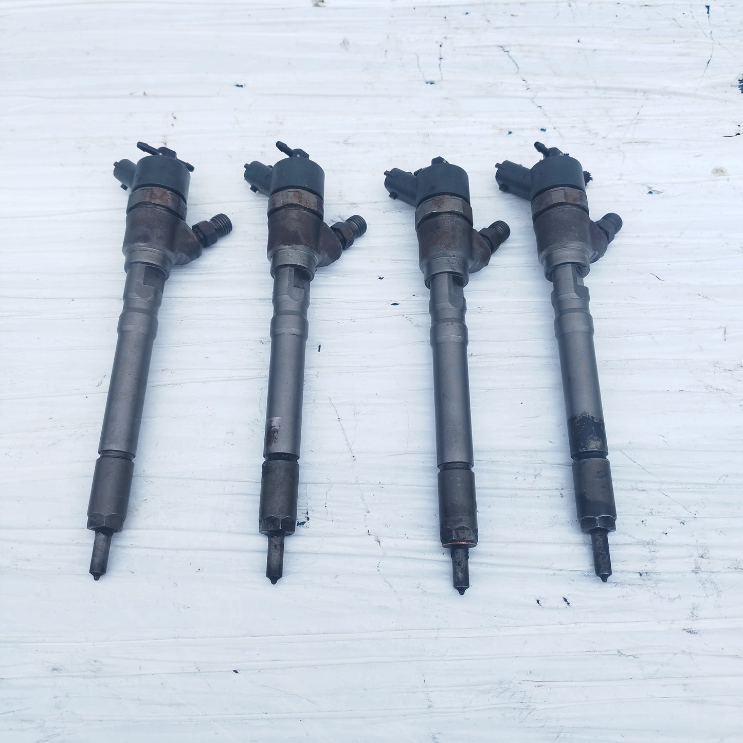 Iniettori Bosch Hyundai / Kia 1.5 / 2.0 CRDI 2001-2010 cod: 0445110064 / 33800-27000 ecoAC15712