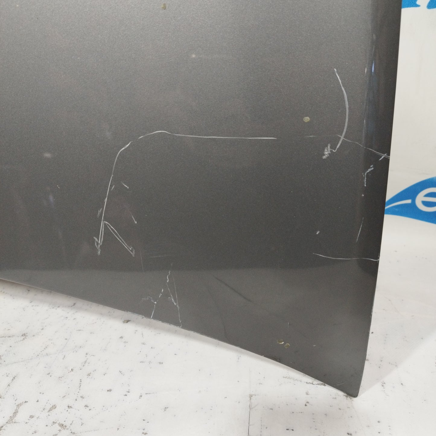 Cofano anteriore grigio maserati Lancia Delta 2009 ecoAC9585