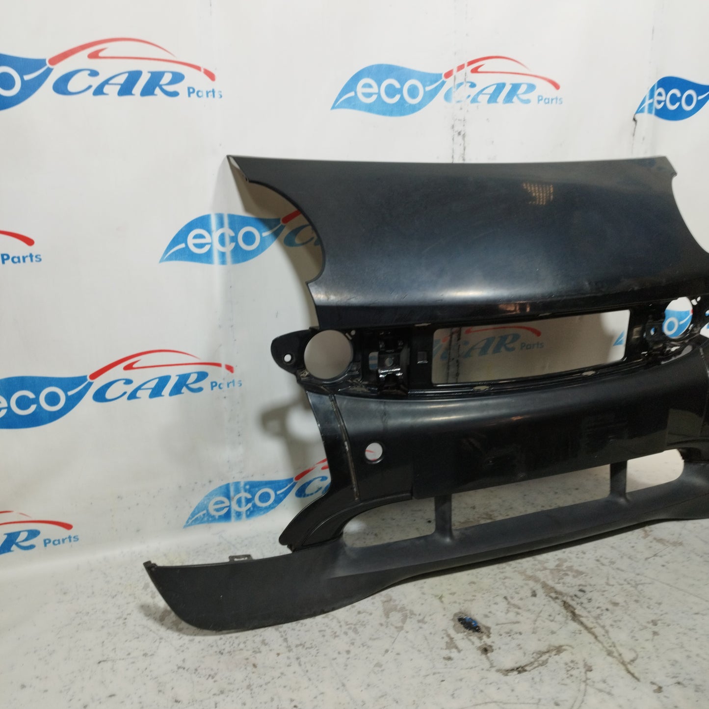 Black Front Center Bumper Smart Fortwo 450 2004 ecoAC10083