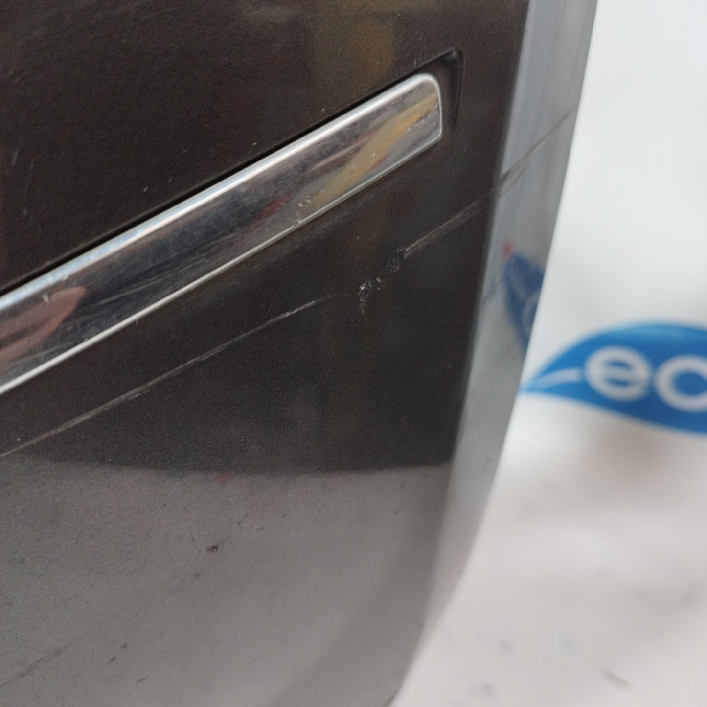 Dunkelgraue Frontstoßstange Mercedes A-Klasse 2009 ecoAC10132