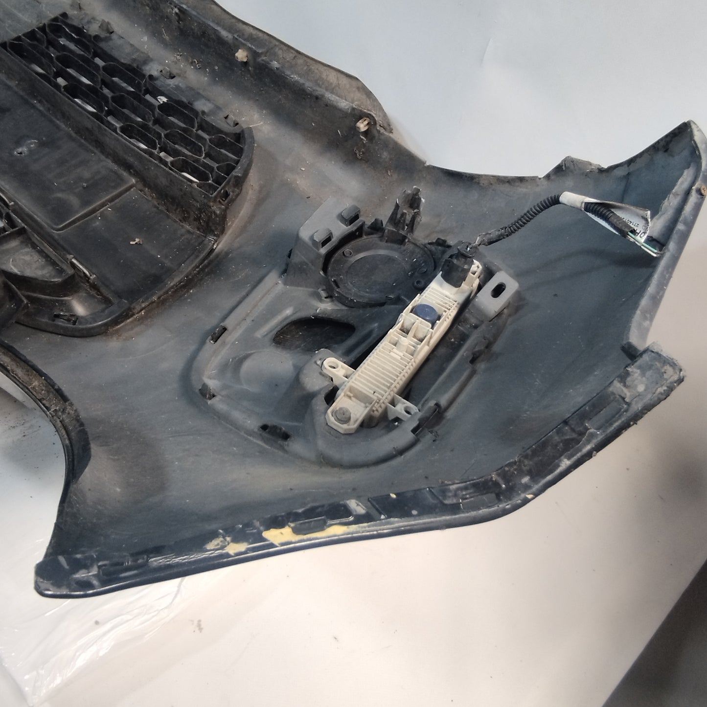 Black front bumper Citroen C1 2013 ecoAC11533