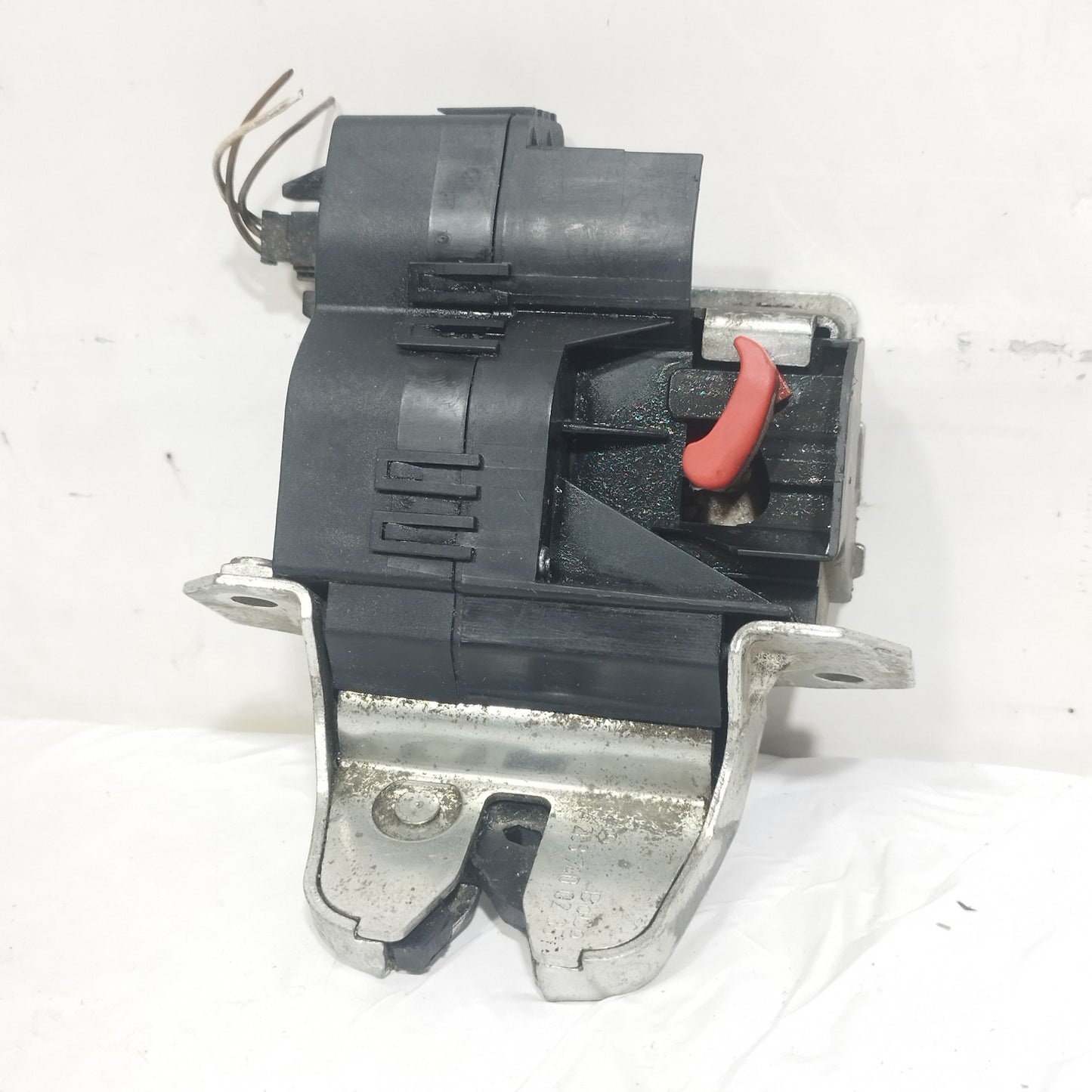 Serratura portellone Mercedes Classe C (w203) 2001-2007 cod: A2037400235 ecoAC16110