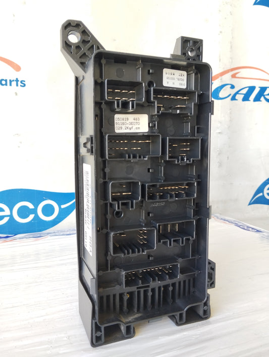 Body computer control unit Kia Sorento 2.5 CRDI 2005 code: 91160-3e070 ecoAG5415