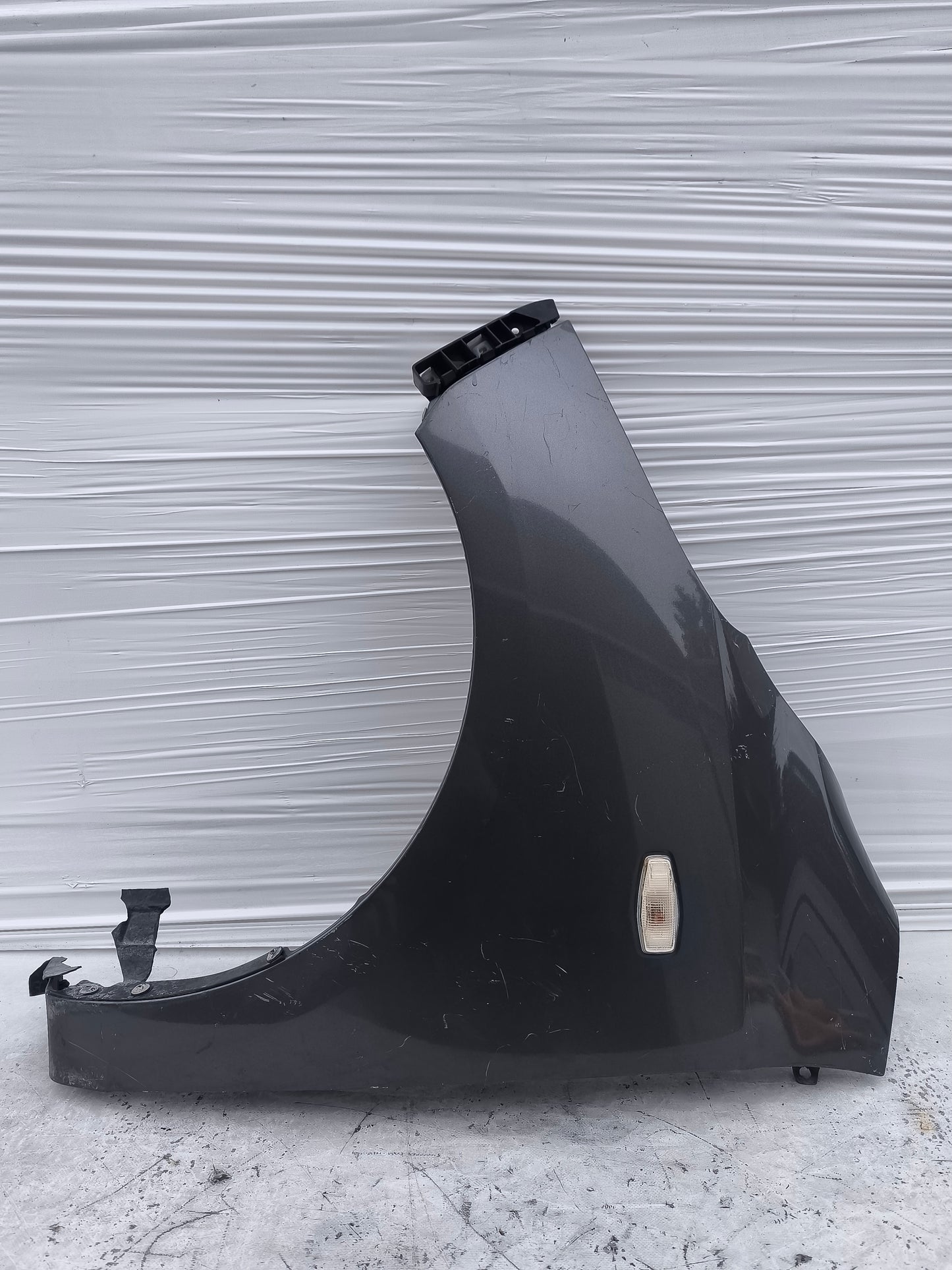 Parafango sx Hyundai I10 anno 2007-2011 grigio scuro ecoAG8229