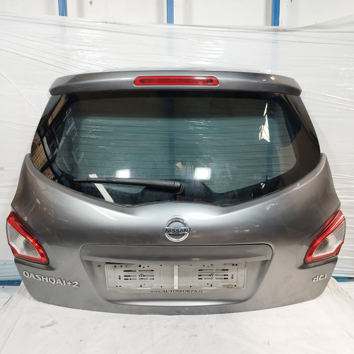 Portellone grigio scuro Nissan Qashqai+2 (J10 / JJ10) 2010-2013 Restyling ecoAC16937