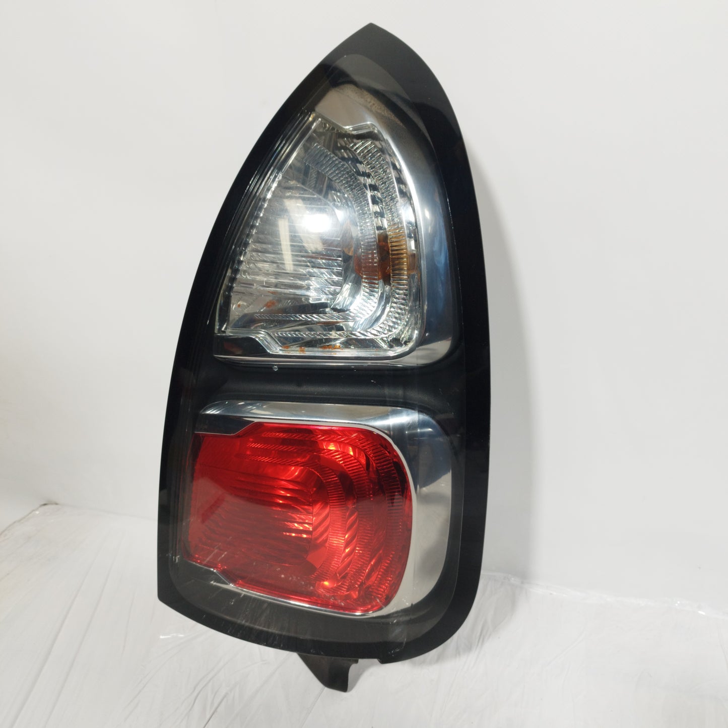 Citroen C3 Picasso 2012 ecoAC11202 right rear light