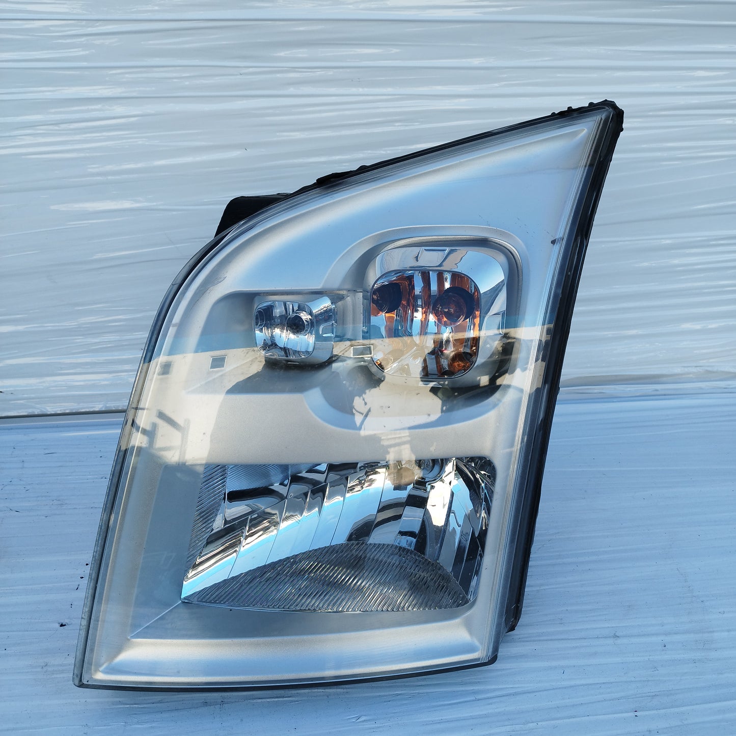 Fanale anteriore sx Ford Transit 2007 cod: 6C11-13W030-DC ecoDM034