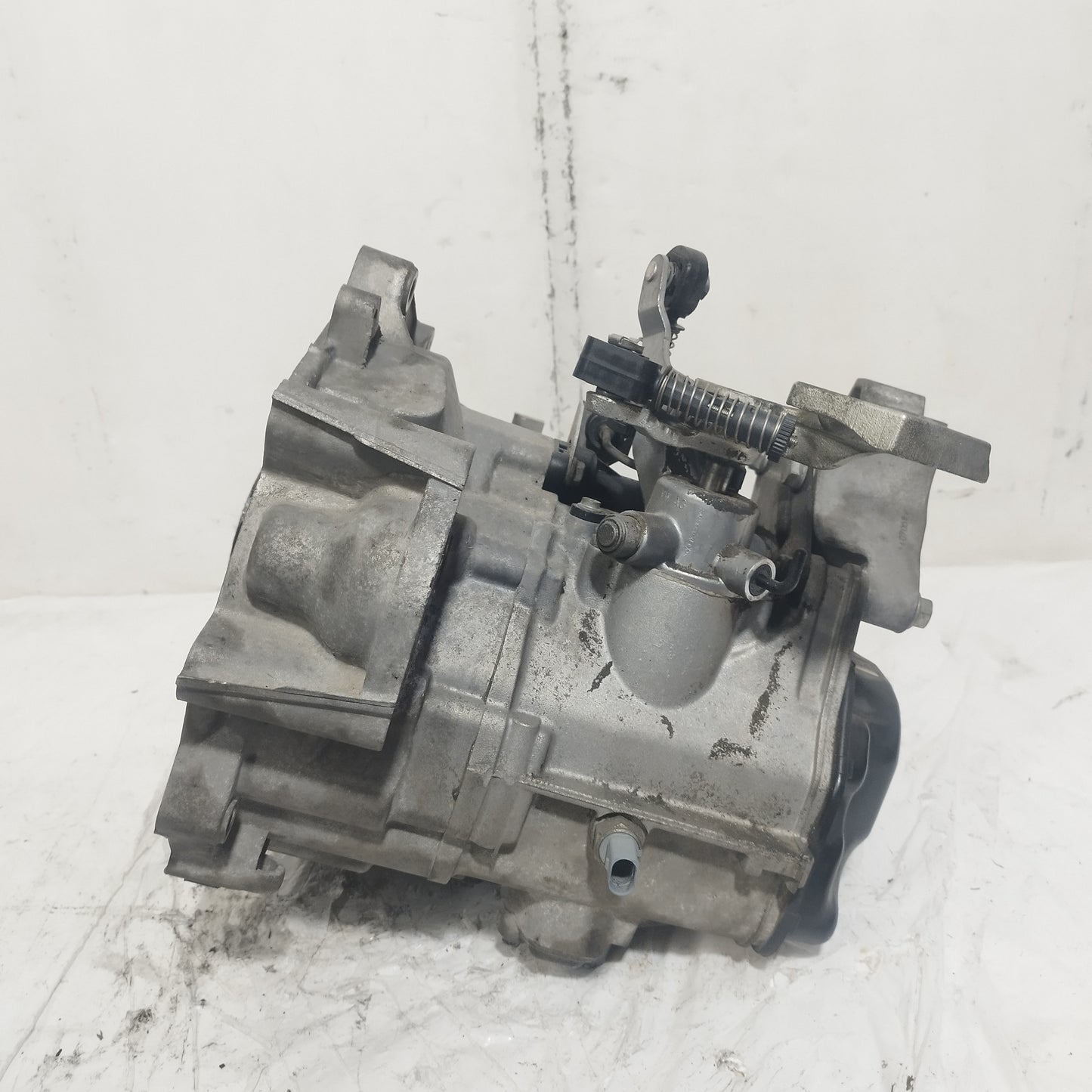 Cambio manuale Volkswagen Golf V 1.6 B 2004-2008 ecoAC16456