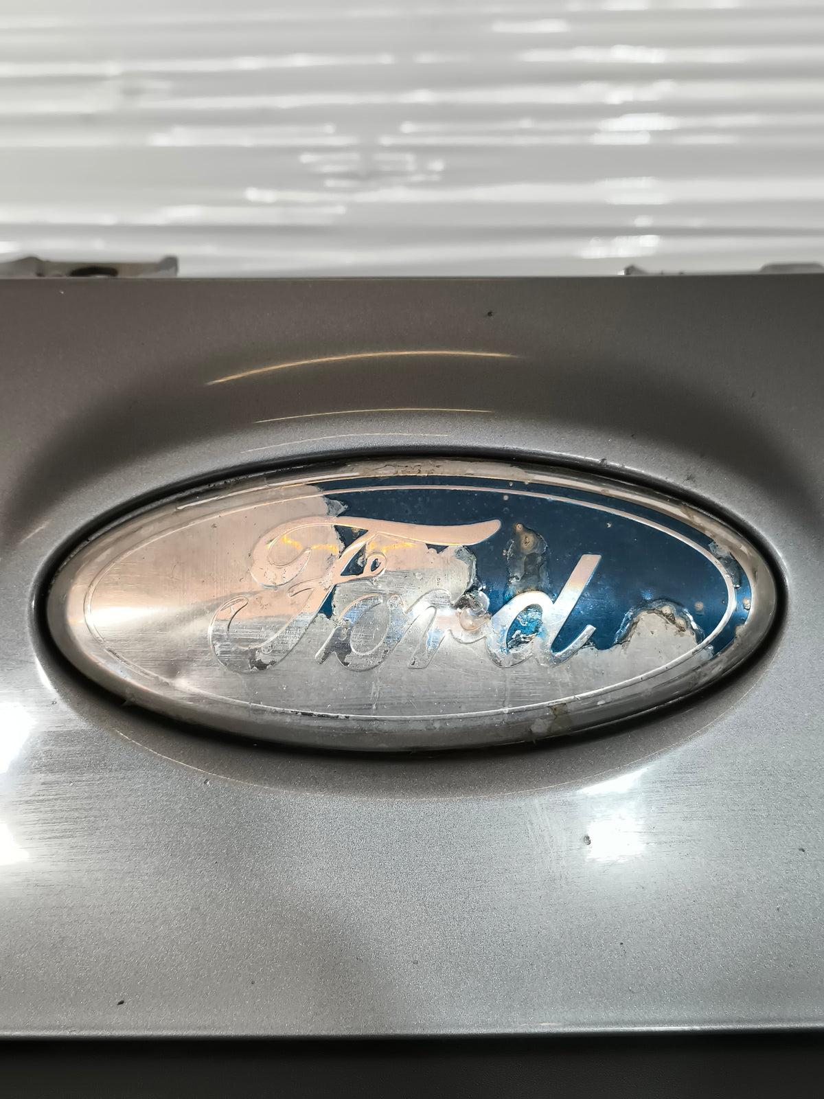 Paraurti anteriore grigio scuro Ford Ka II (RU8) anno 2008-2016 ecoAG9838