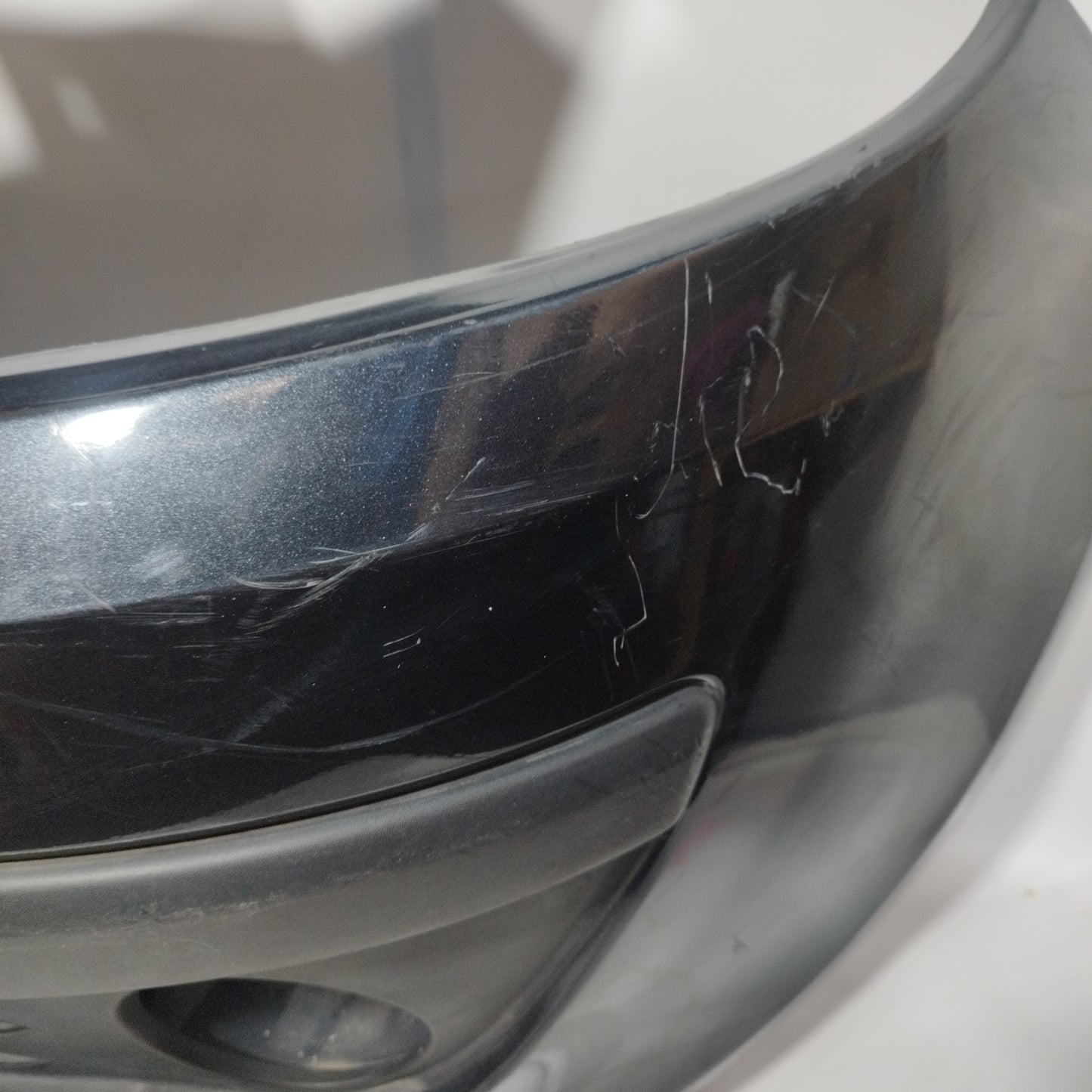 Dunkelgraue Frontstoßstange Renault Clio 2007 ecoAC11693