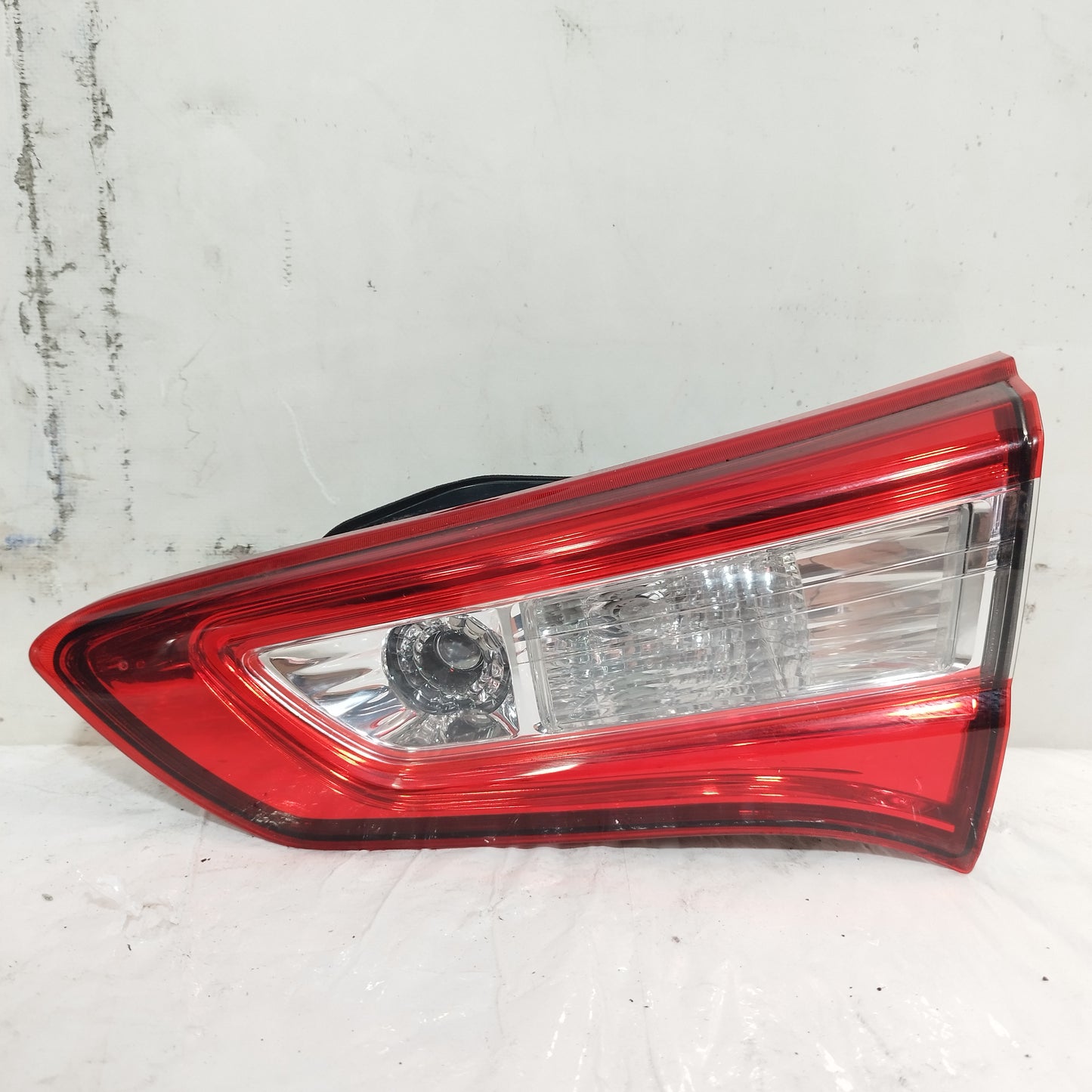 Fanale posteriore interno dx Toyota Yaris III (XP130) 2017-2020 Restyling ecoAC16597