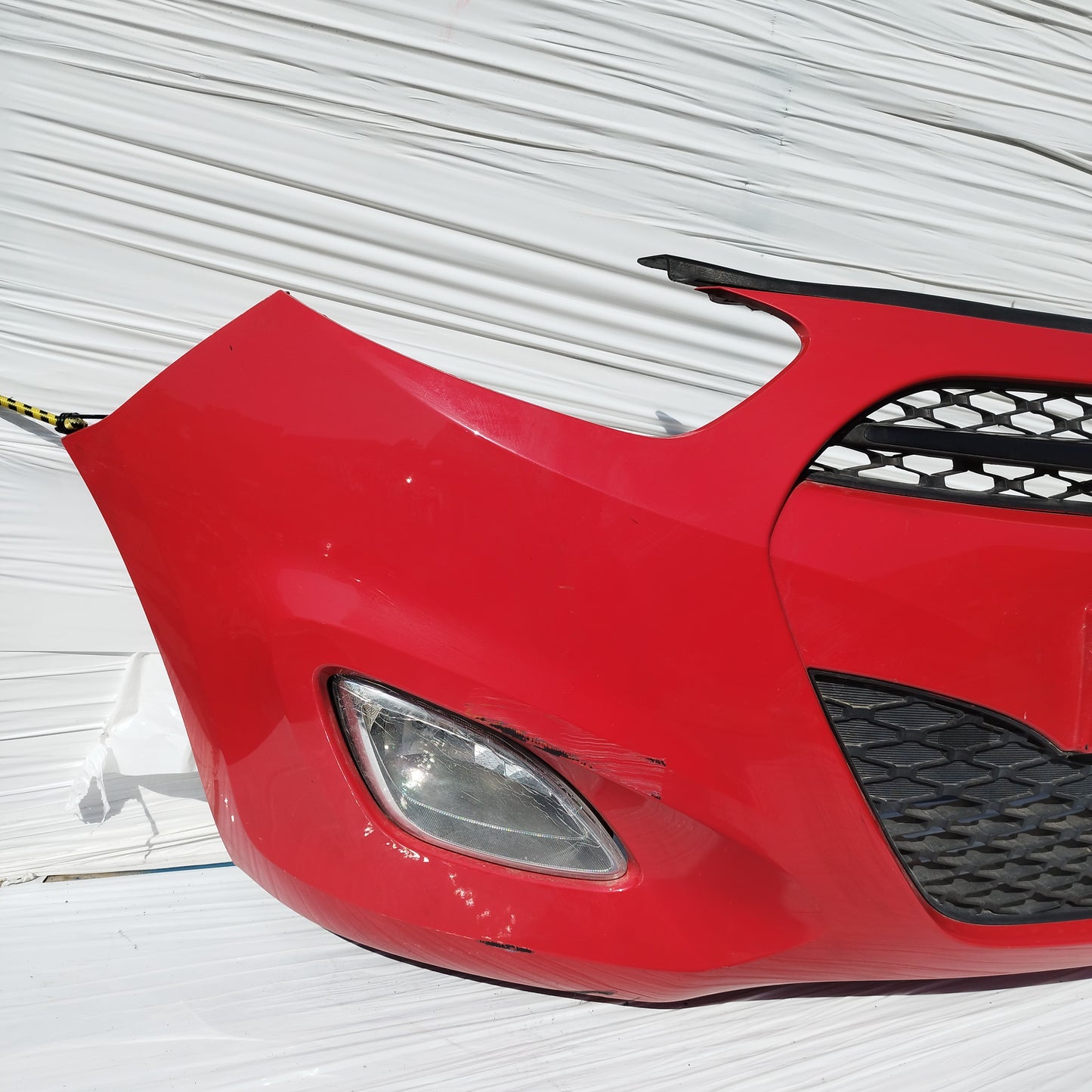 Paraurti anteriore rosso Hyundai I10 2012 ecoDM140