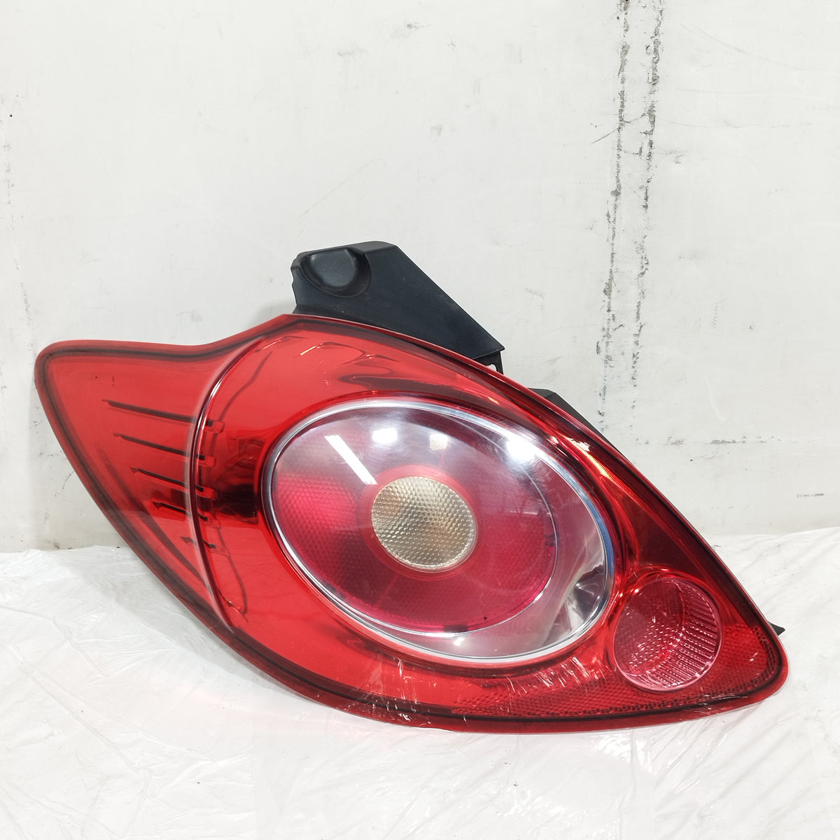 Fanale posteriore sx Ford Ka 2008-2016 ecoAC16842
