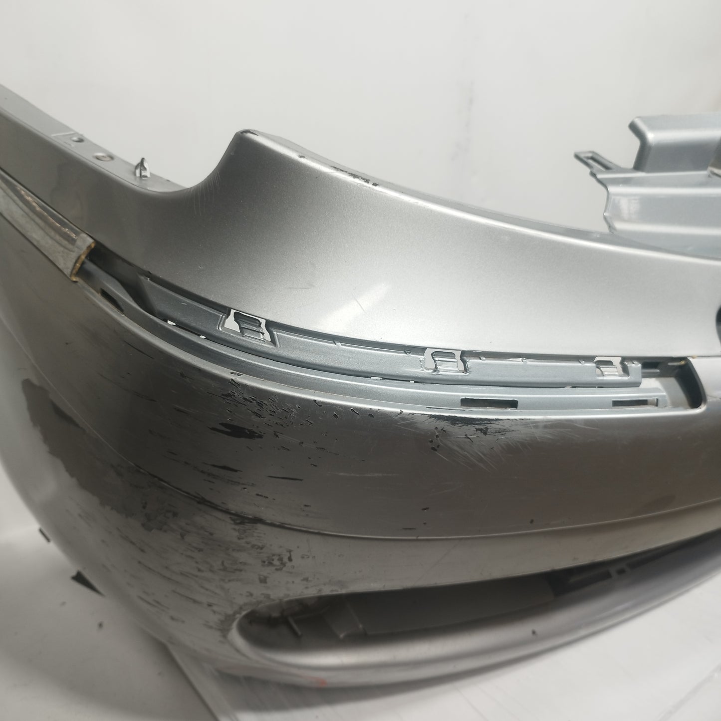 Paraurti anteriore grigio argento Citroen XSara Picasso 2004 ecoAC11603