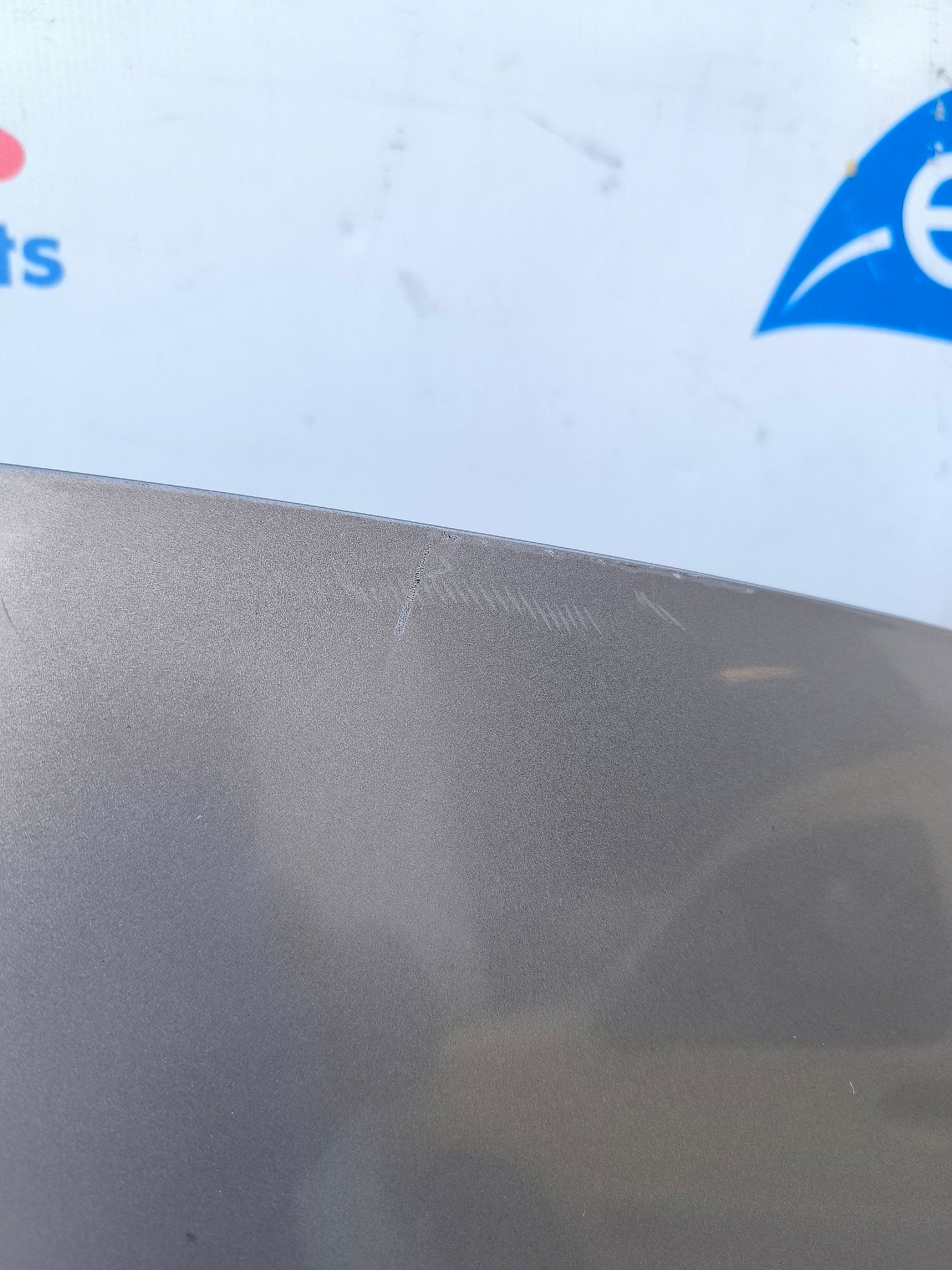 Opel Meriva B ecoAG5813 graue Motorhaube