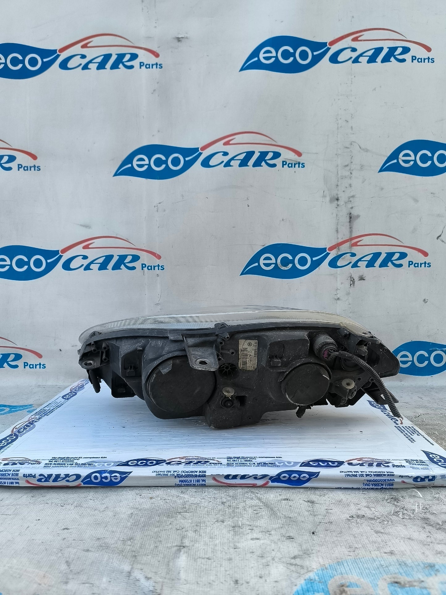 Fanale anteriore dx Fiat Bravo 2008 (fondo scuro freccia bianca) ecoAG6172