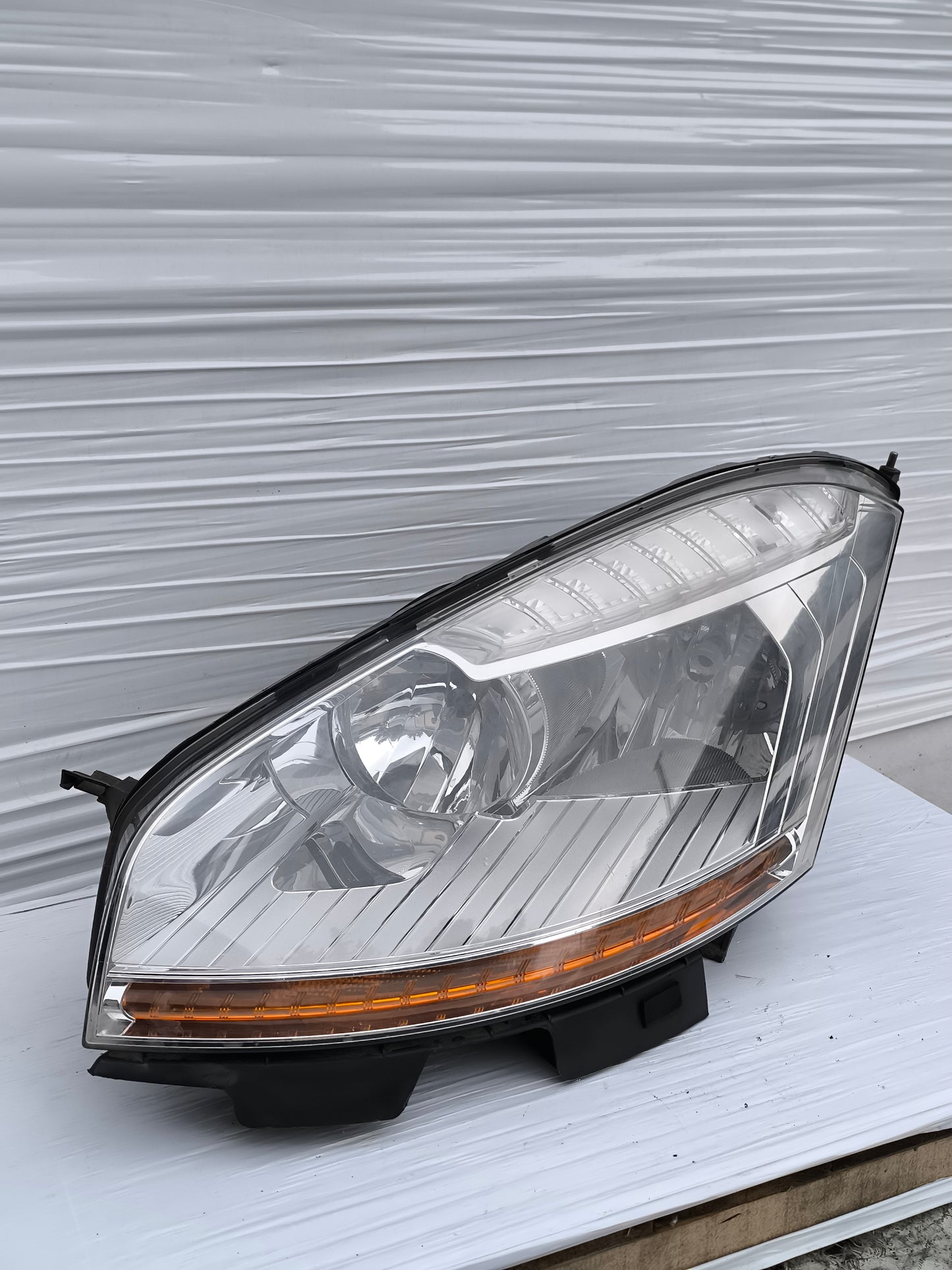 Fanale anteriore sx Citroën C4 Picasso anno 2007-2010 ecoAG8393