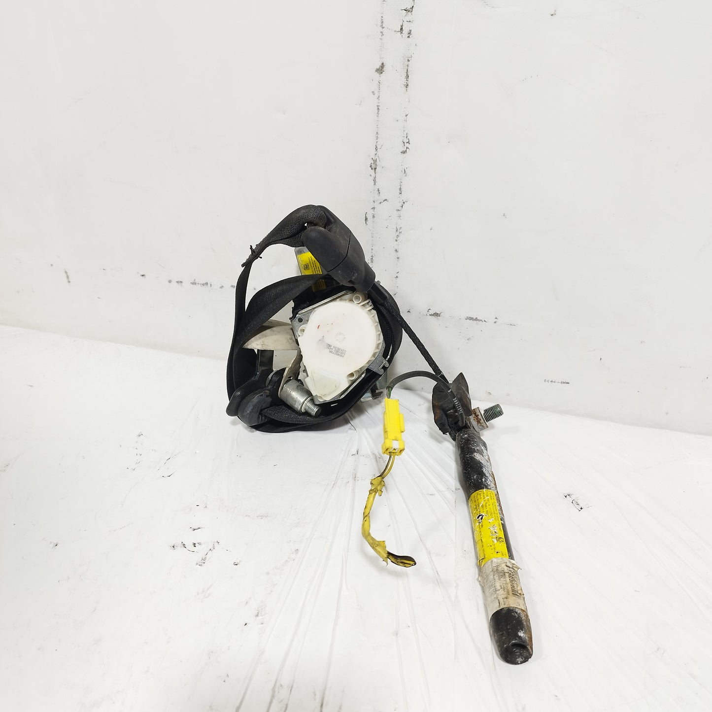 Cintura di sicurezza anteriore sx Fiat 500 2007-2015 cod: 34081273a ecoAC15599